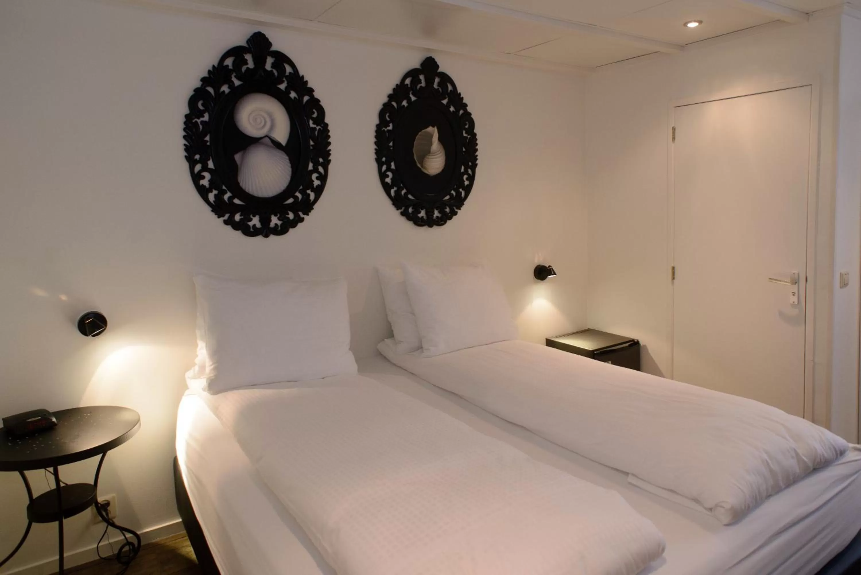 Double Room in Hotel Buren