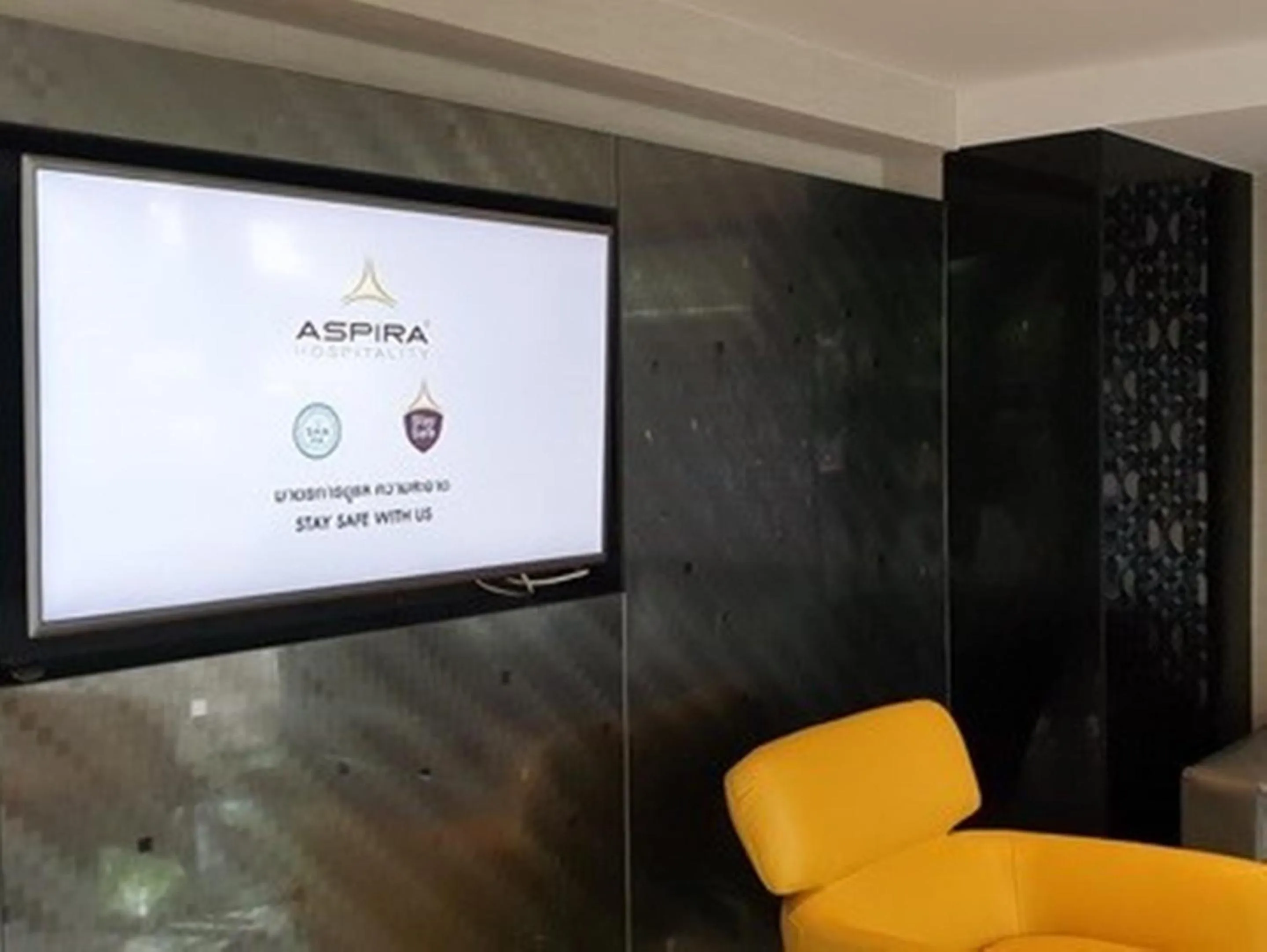 TV and multimedia in Studio Ekamai