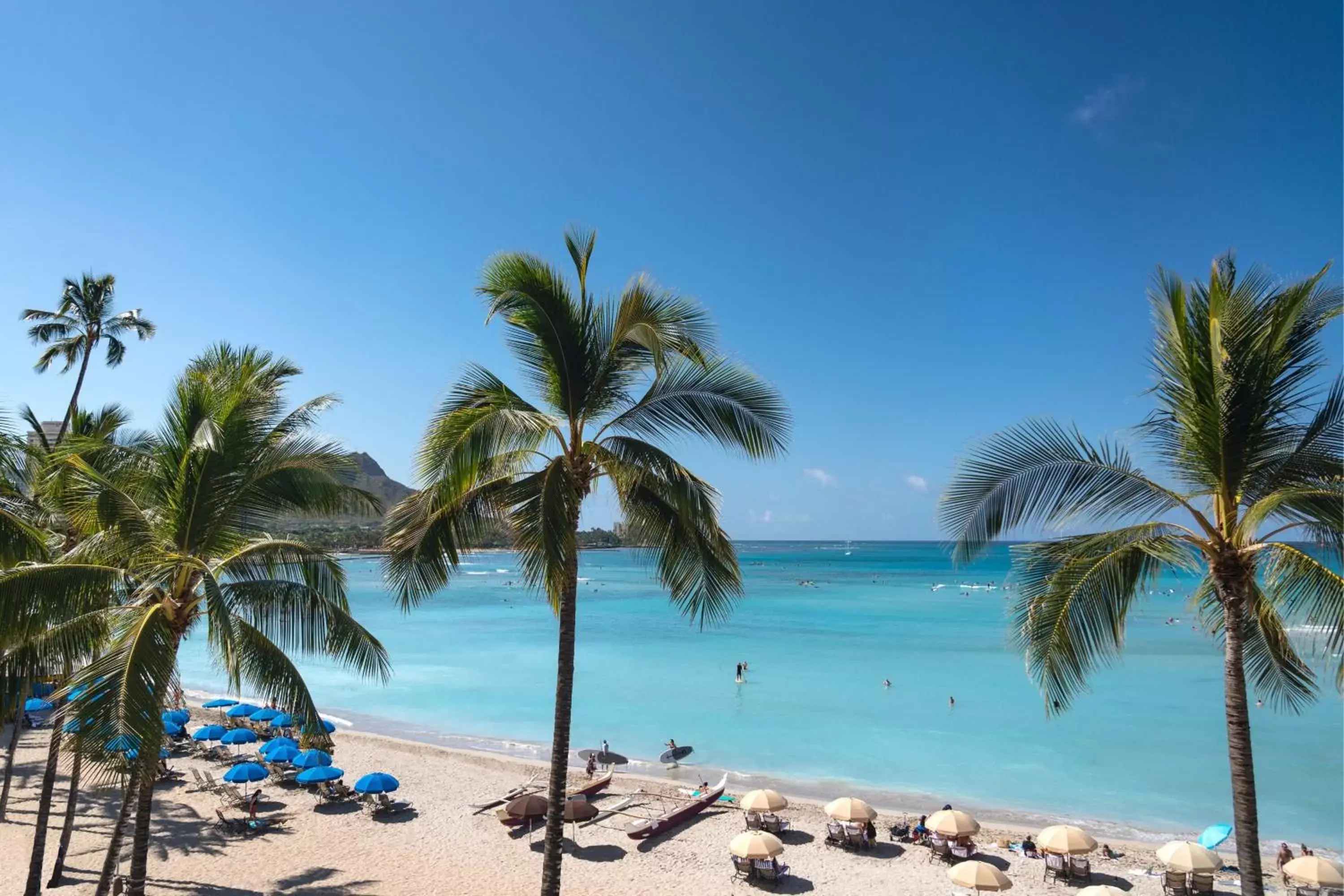 Photo of the whole room, Beach in The Royal Hawaiian, A Luxury Collection Resort, Waikiki