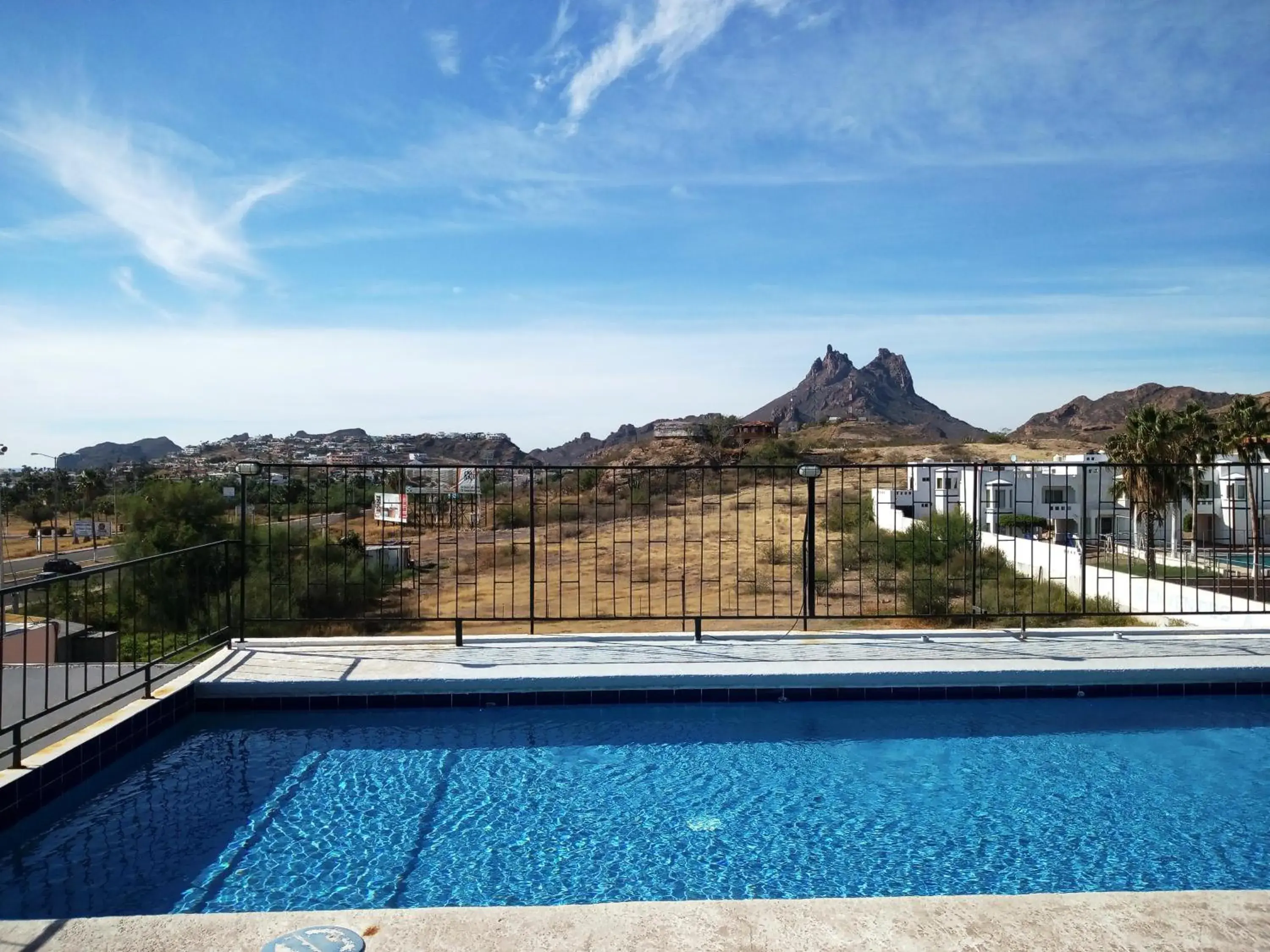 Swimming Pool in Los Jitos Hotel & Suites