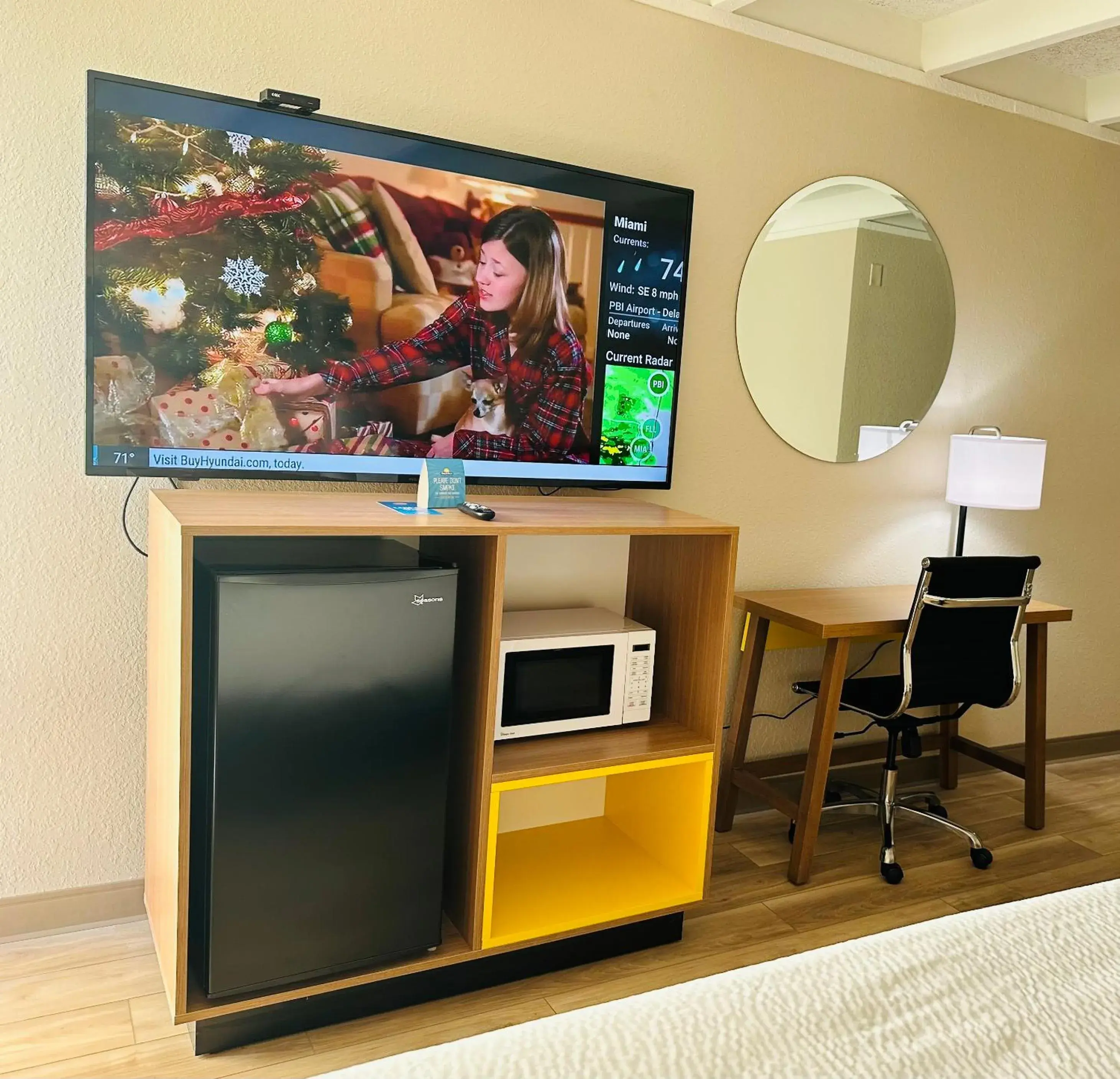 TV/Entertainment Center in Days Inn by Wyndham Ocala North