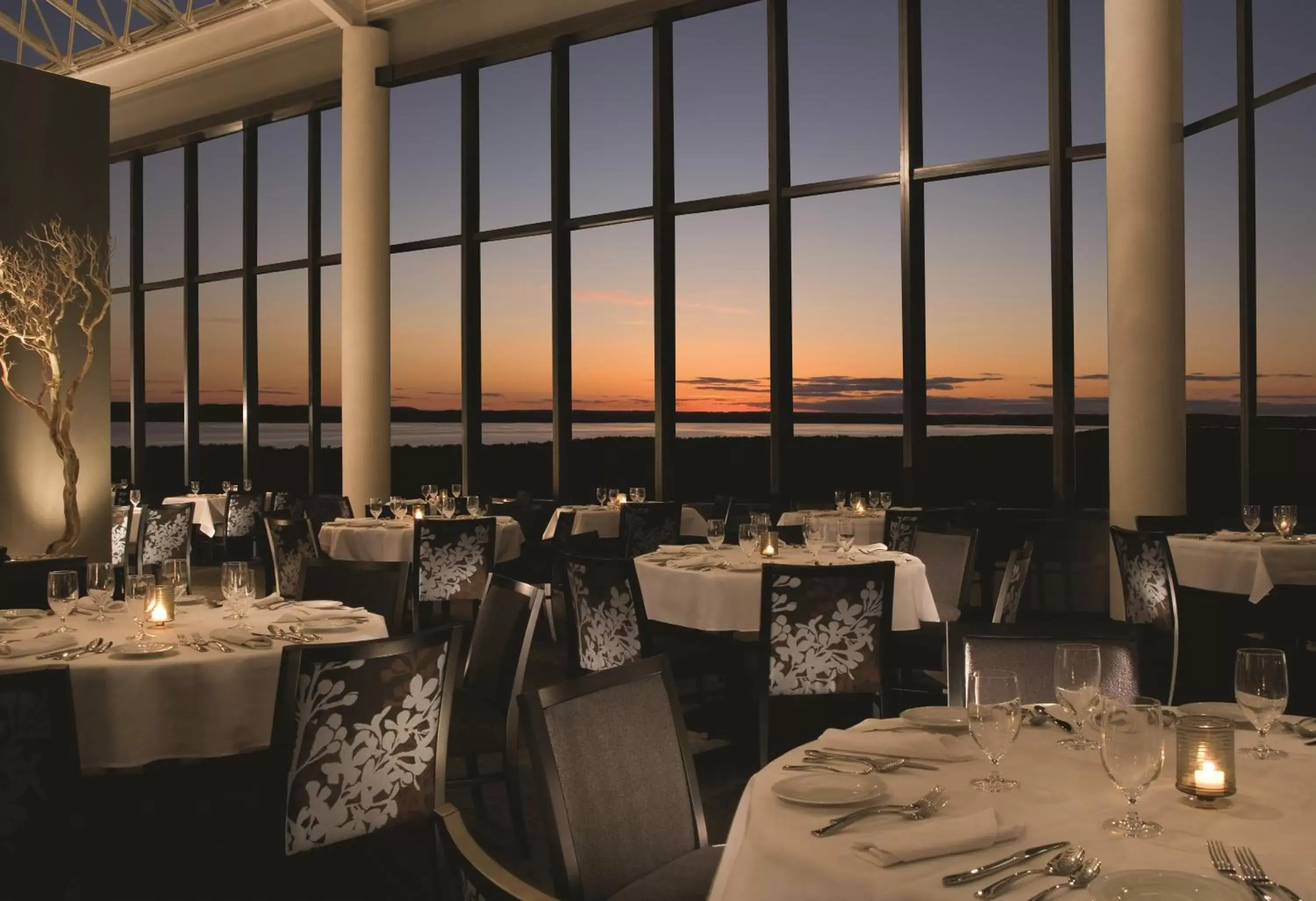 Restaurant/places to eat in Grand Traverse Resort and Spa Restaurant/places to eat in Grand Traverse Resort and Spa