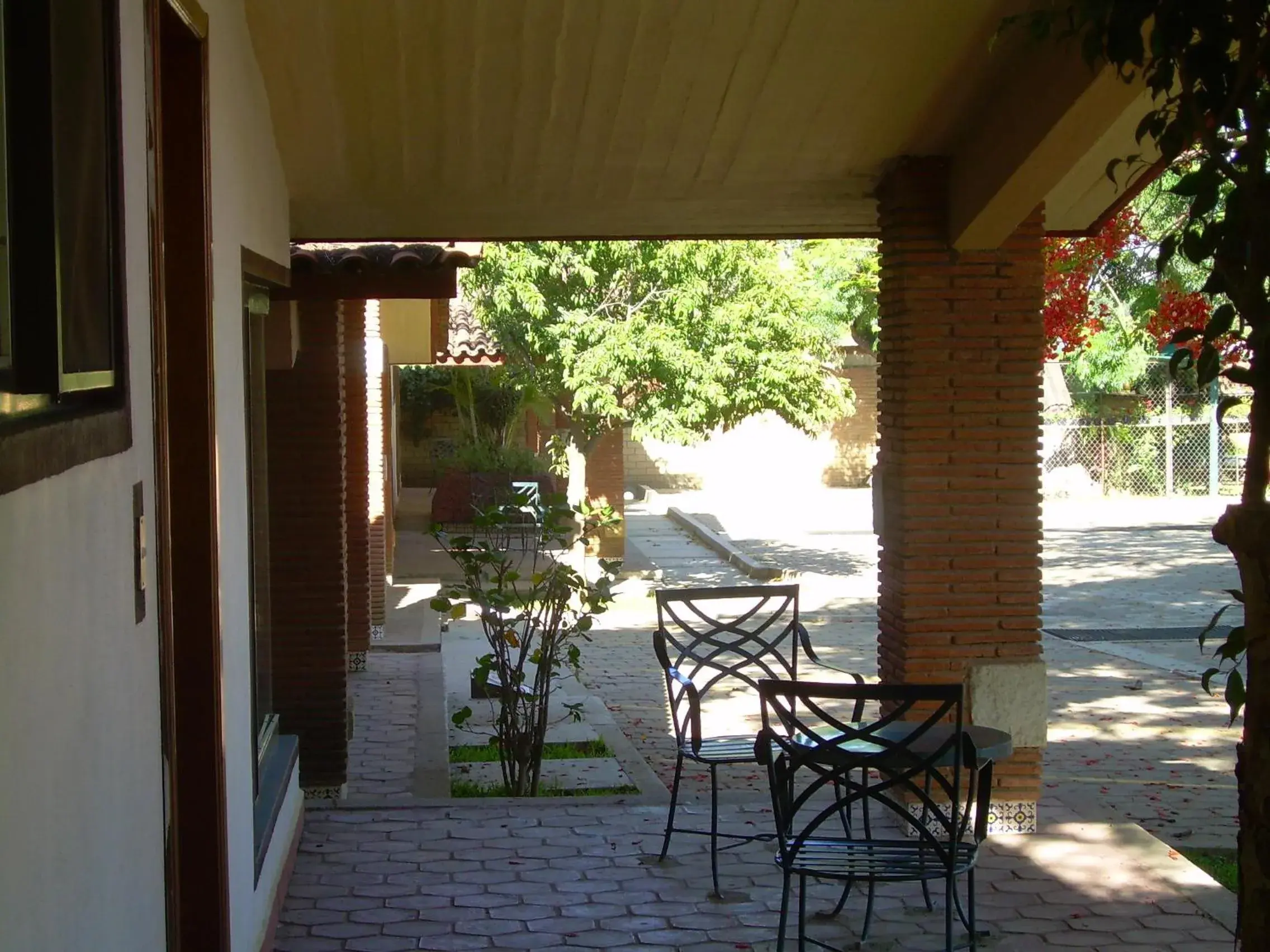 Patio in Villas del Sol Hotel & Bungalows