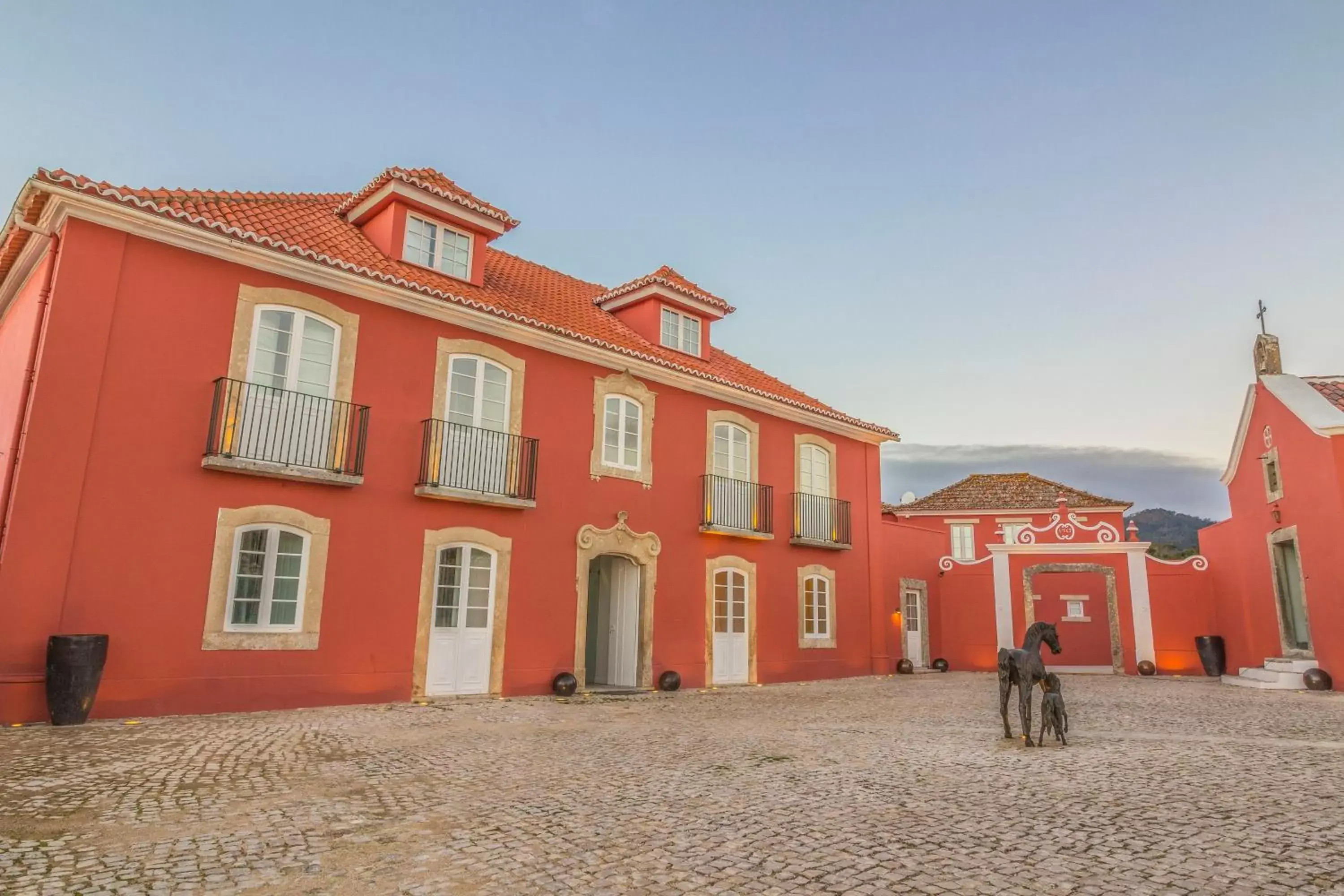 Property Building in Paço do Bispo Boutique House