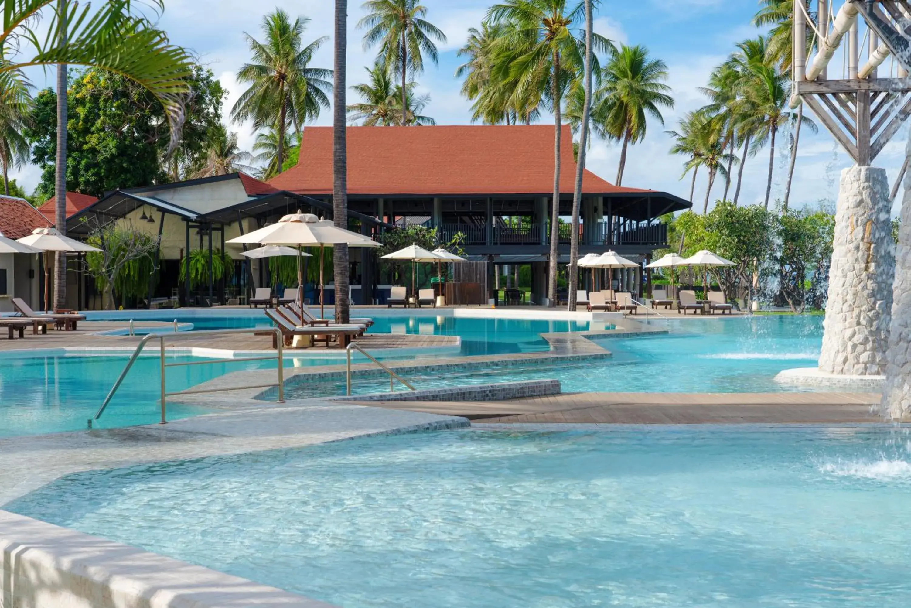 Swimming Pool in Wyndham Hua Hin Pranburi Resort & Villas