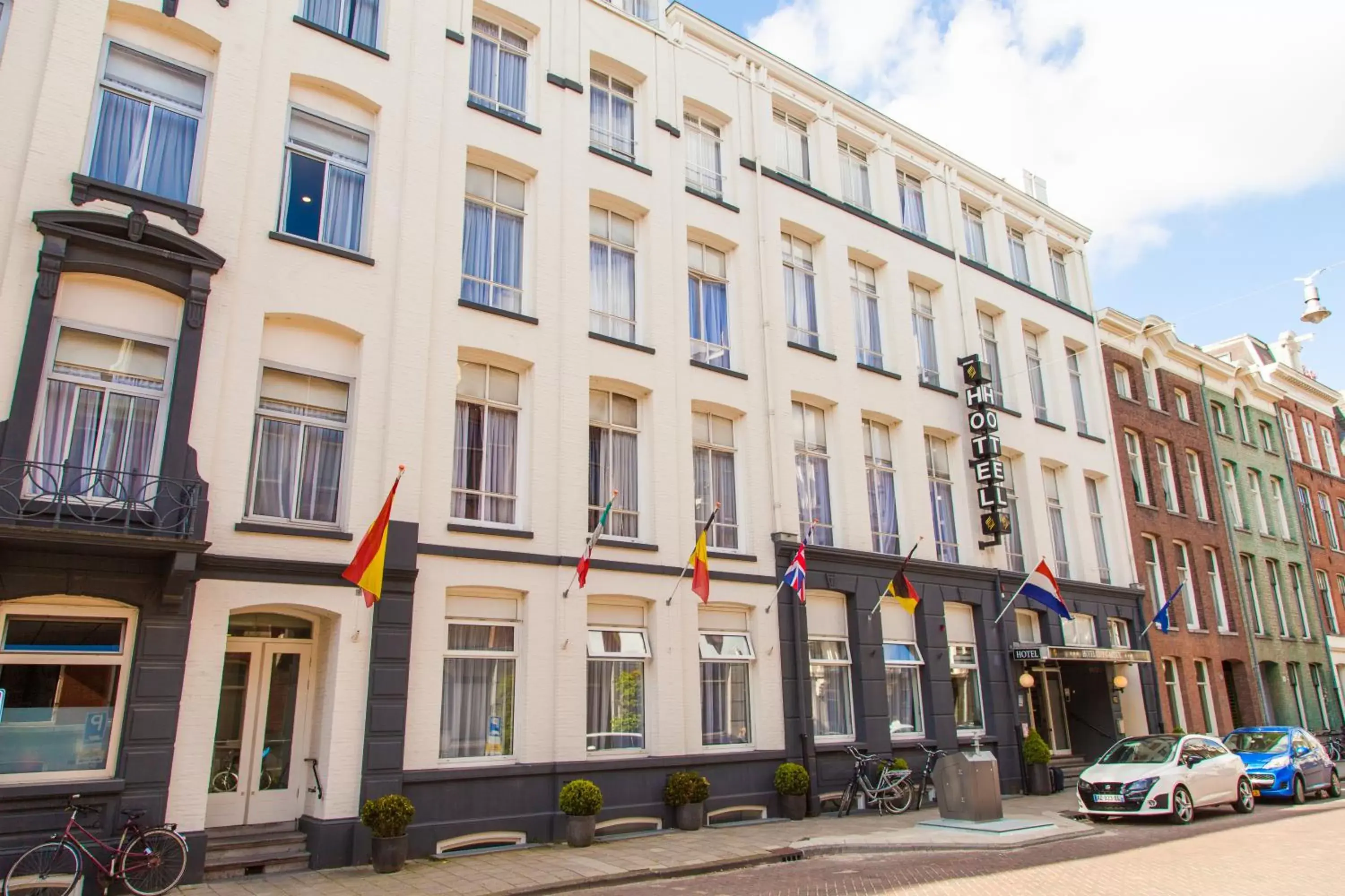 Property building in Hotel City Garden Amsterdam