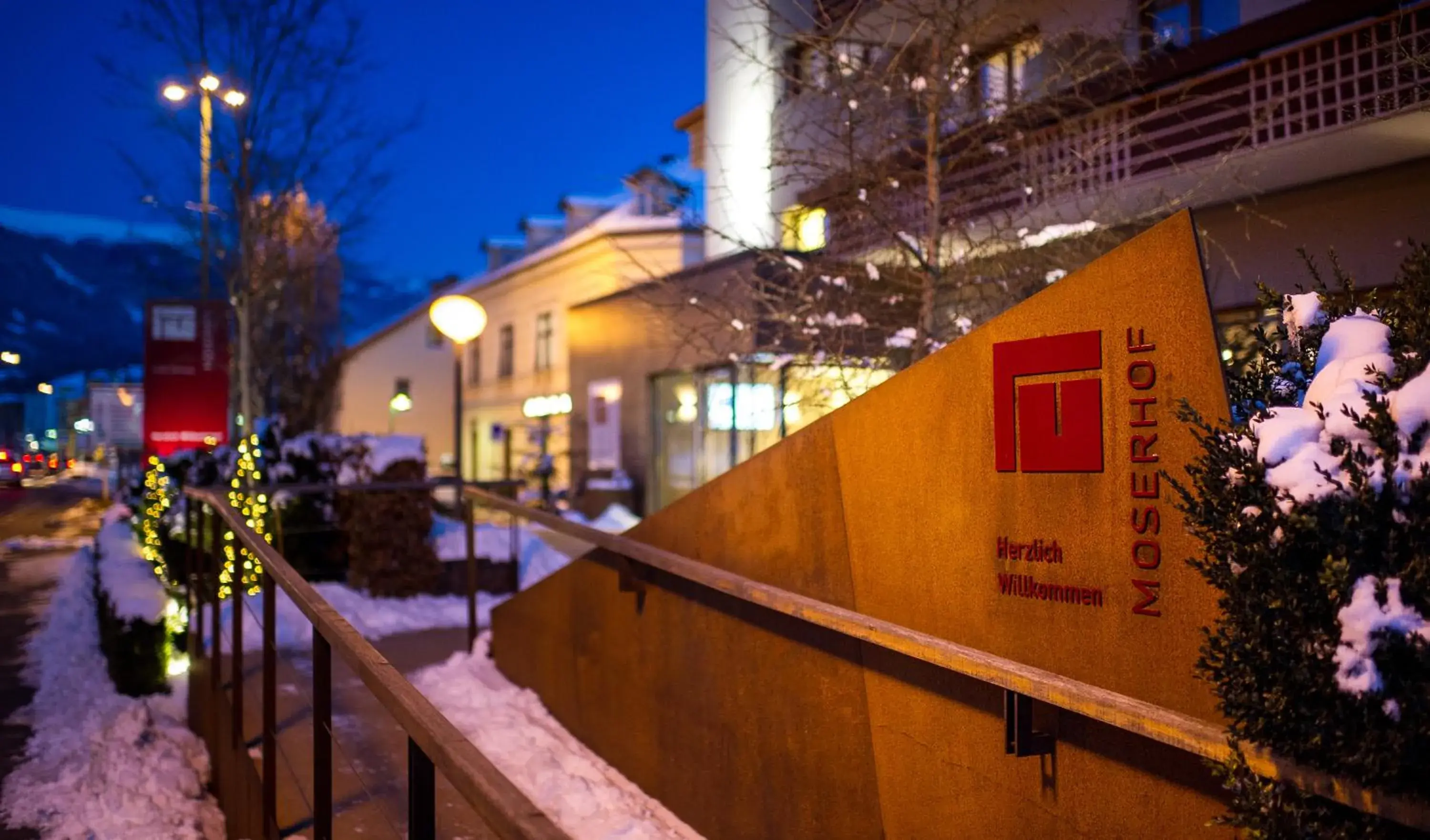 Facade/entrance, Property Building in Hotel Moserhof