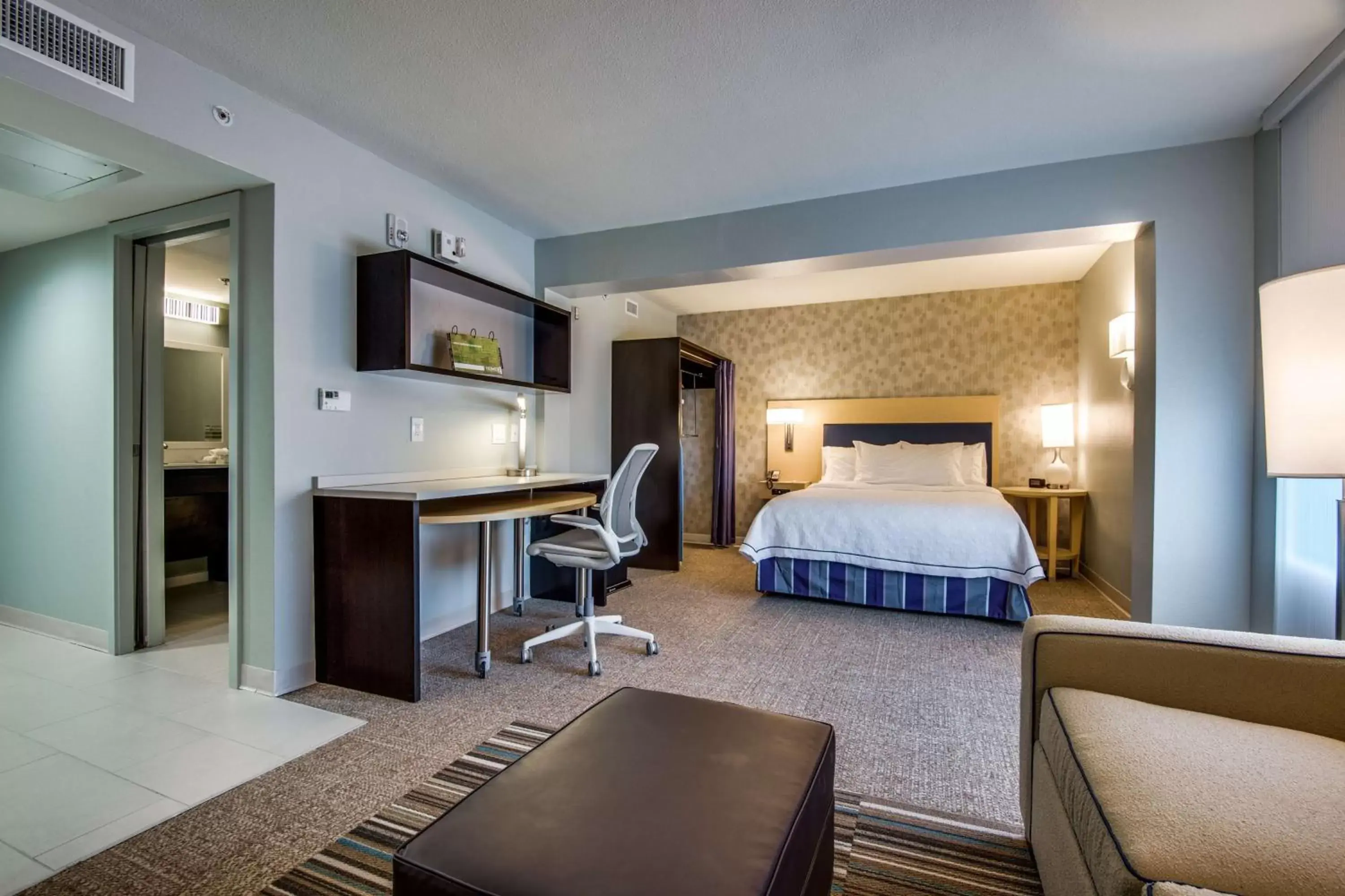 Bedroom in Home2 Suites by Hilton DFW Airport South Irving