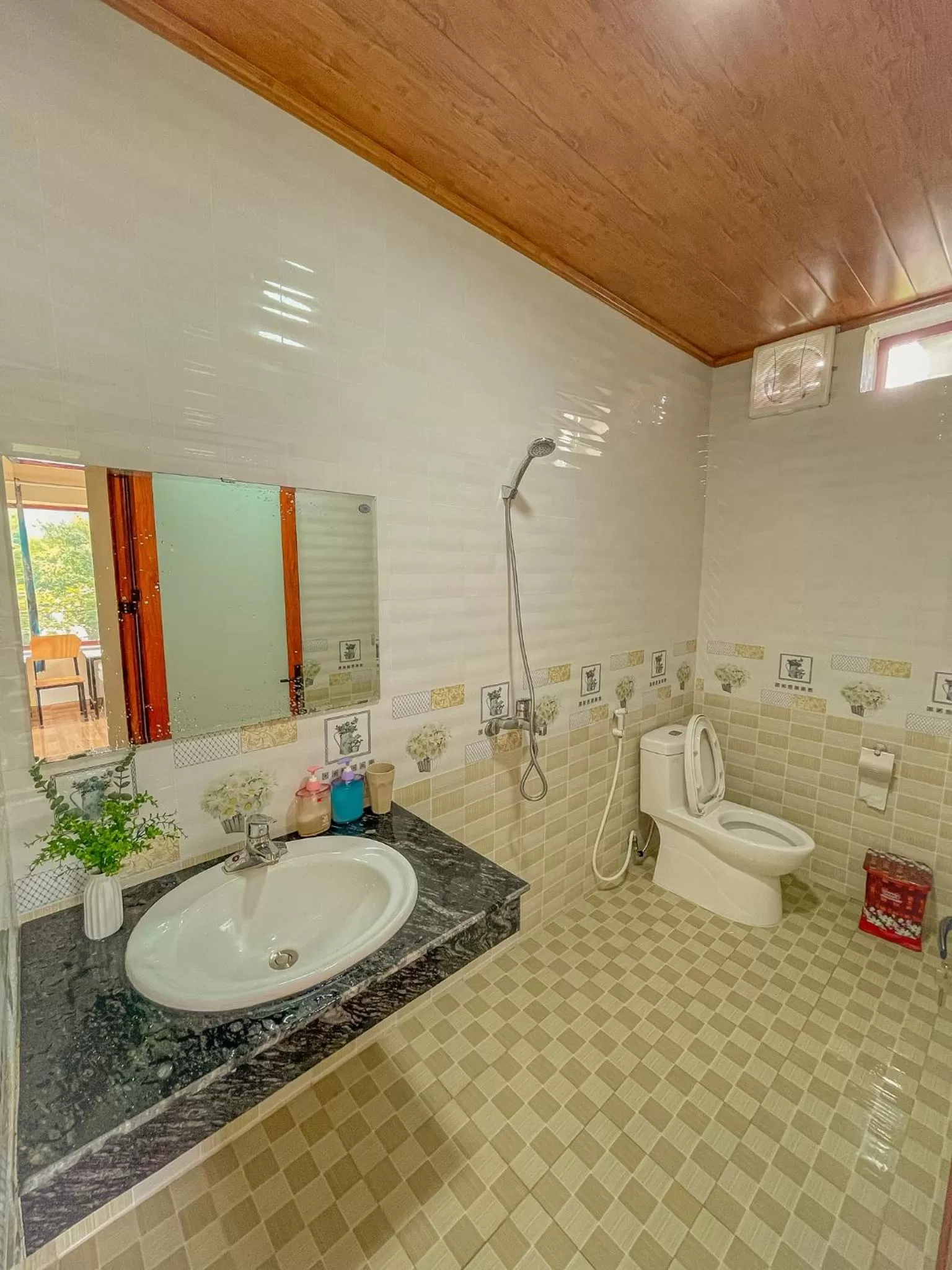 Bathroom in Cosiana Homestay