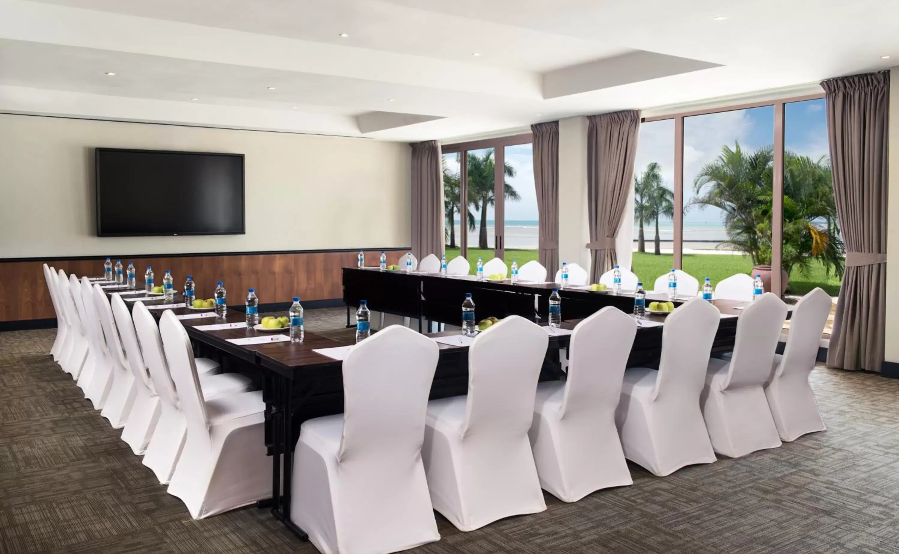 Business facilities in Ramada Resort By Wyndham Dar es Salaam