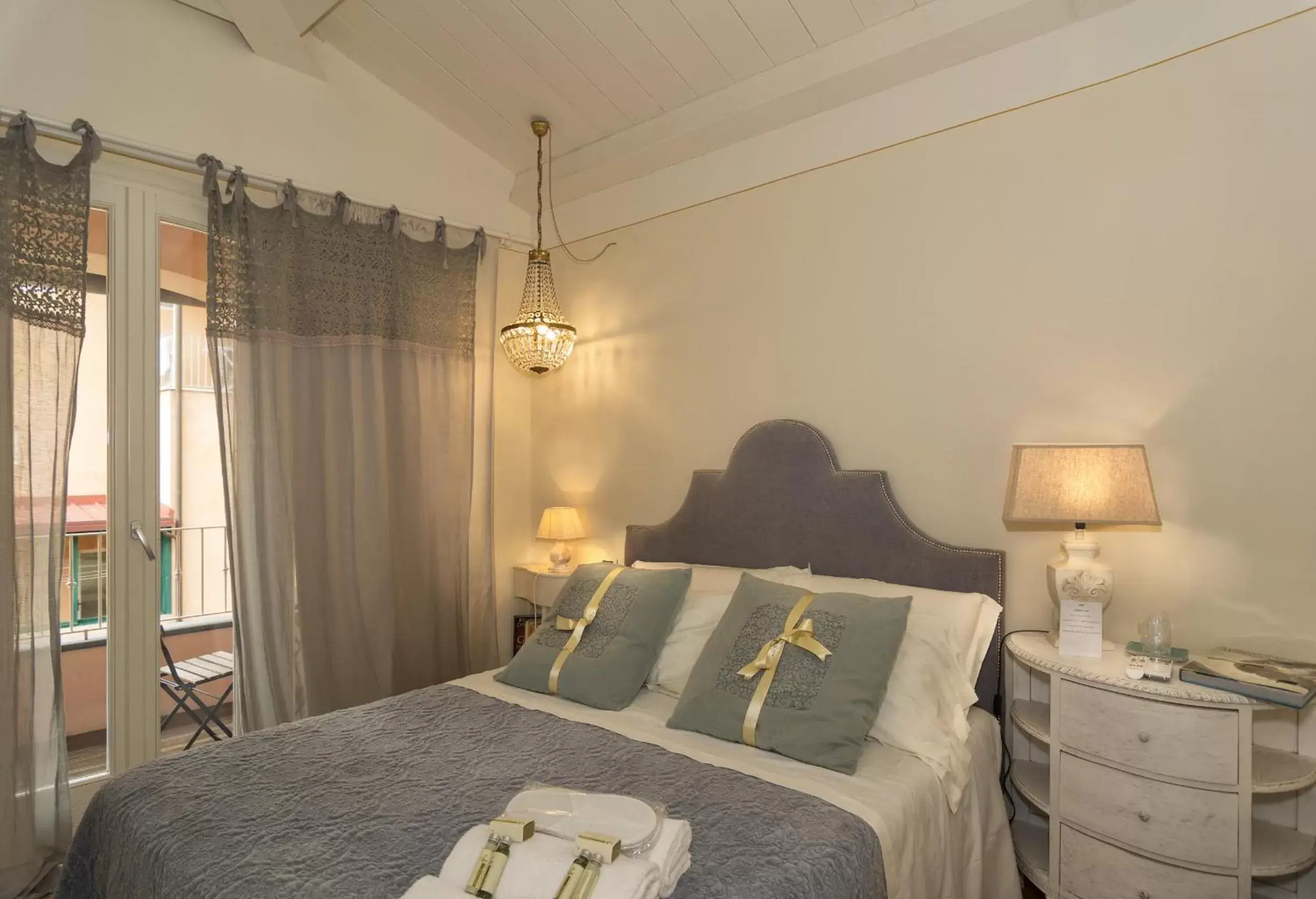 Bedroom, Bed in B&B Di Camilla