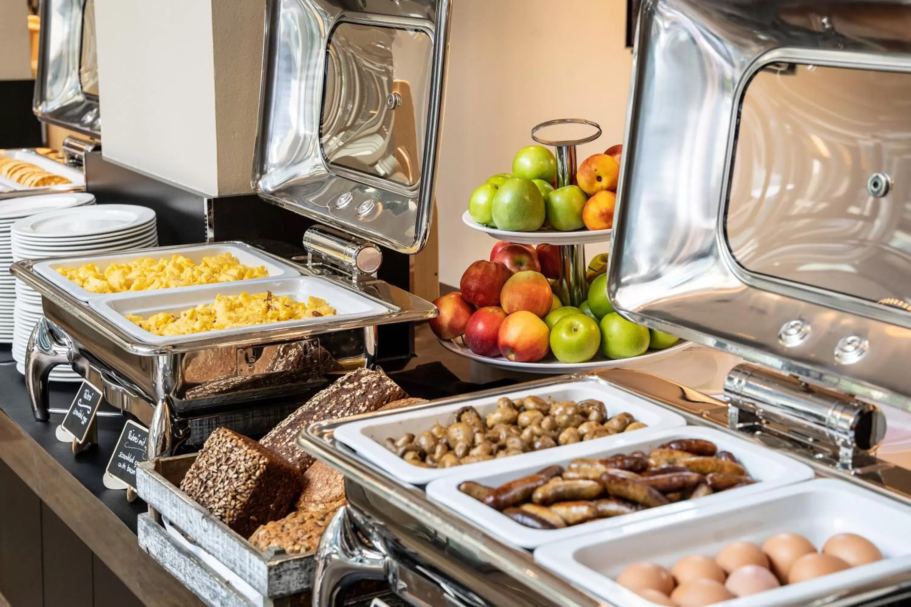 Breakfast, Food in INNSiDE by Meliá Dresden