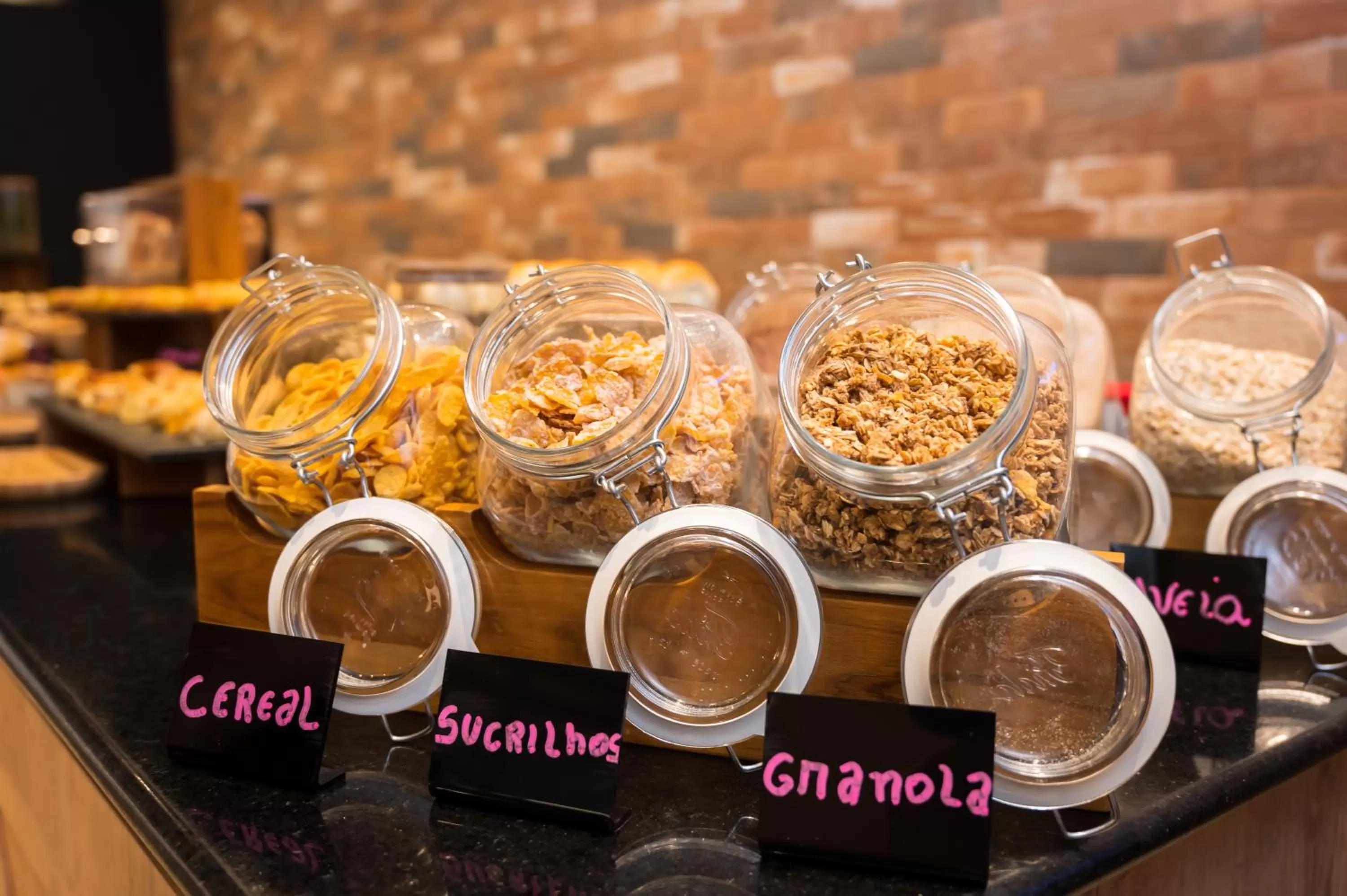 Restaurant/places to eat in ibis Ribeirao Preto Shopping