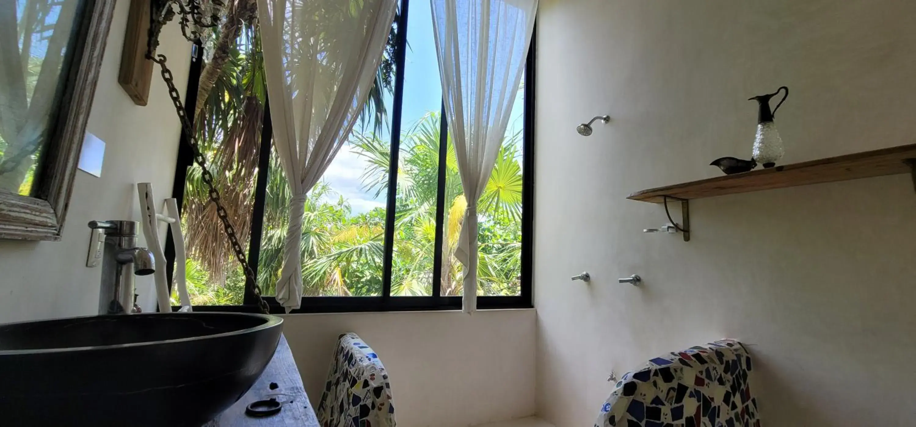 Garden view, Bathroom in Casa Ambar Tulum - Great location and access to a Private Cenote & Beach 2 Km Away - Adults Only