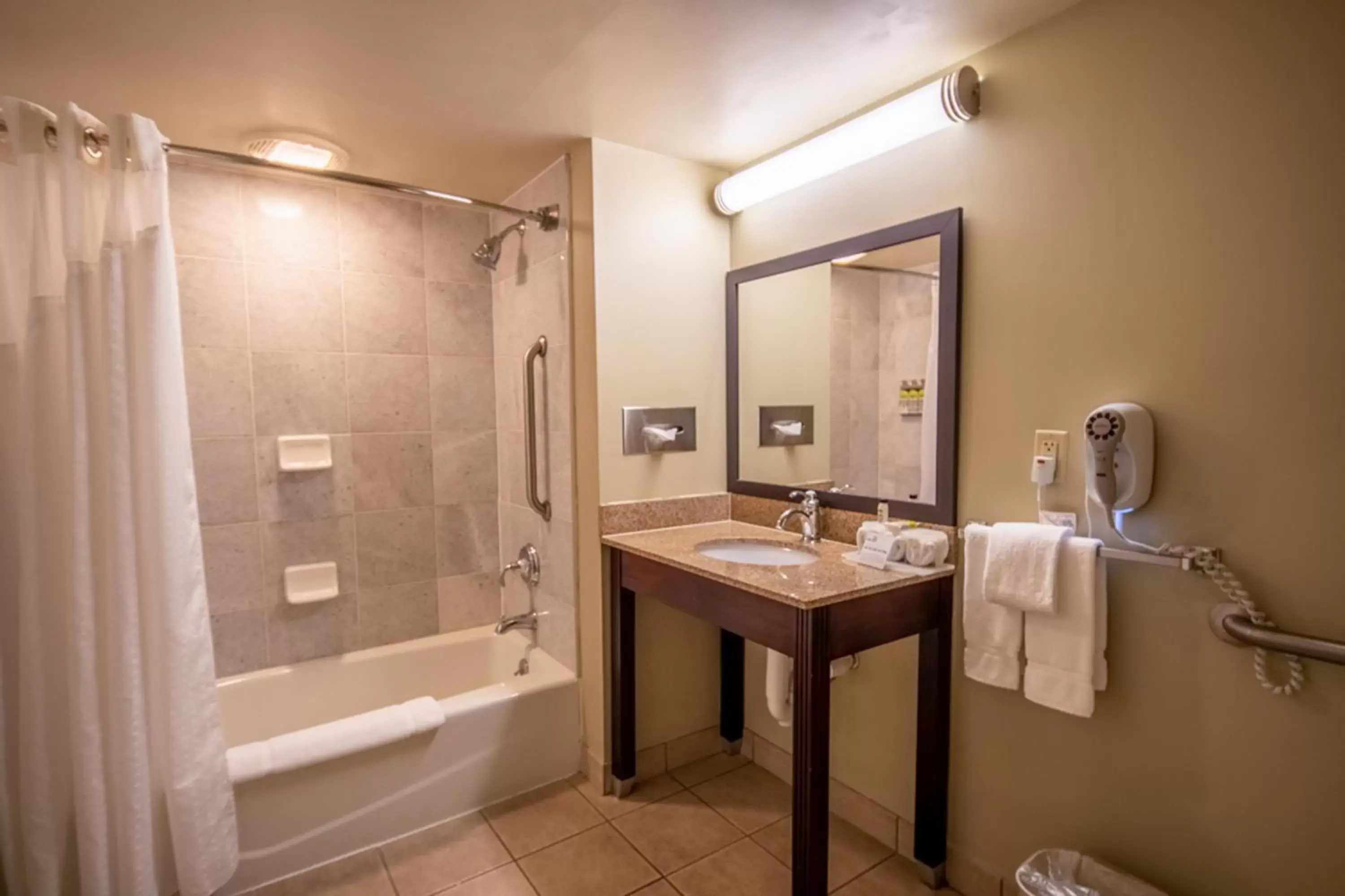 Bathroom in Holiday Inn Express Hotel & Suites Pittsburgh Airport, an IHG Hotel