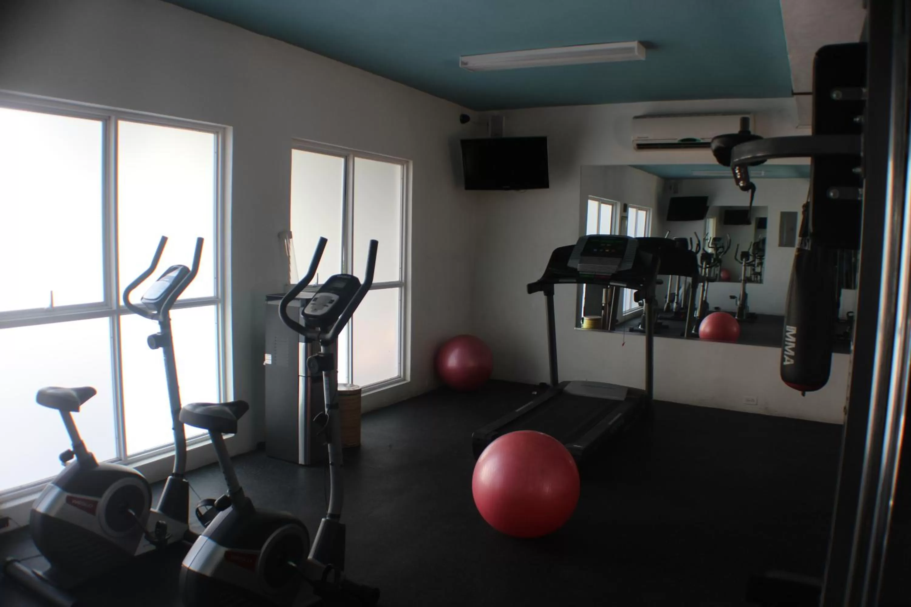 Fitness centre/facilities in Altamont Court Hotel