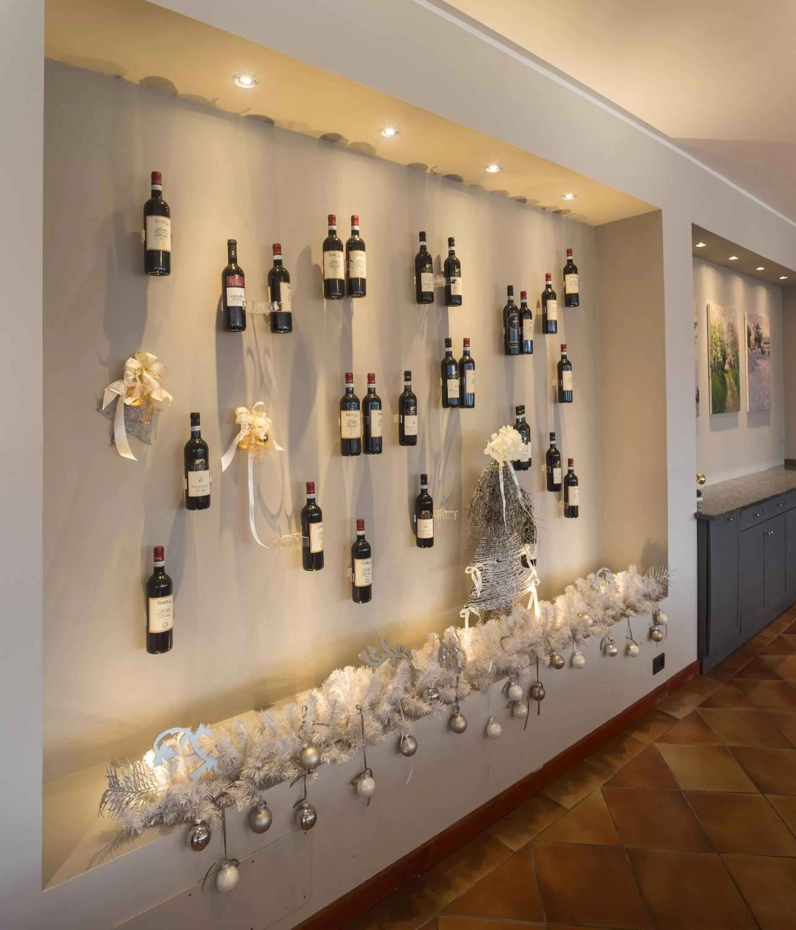 Decorative detail in Roero Park Hotel