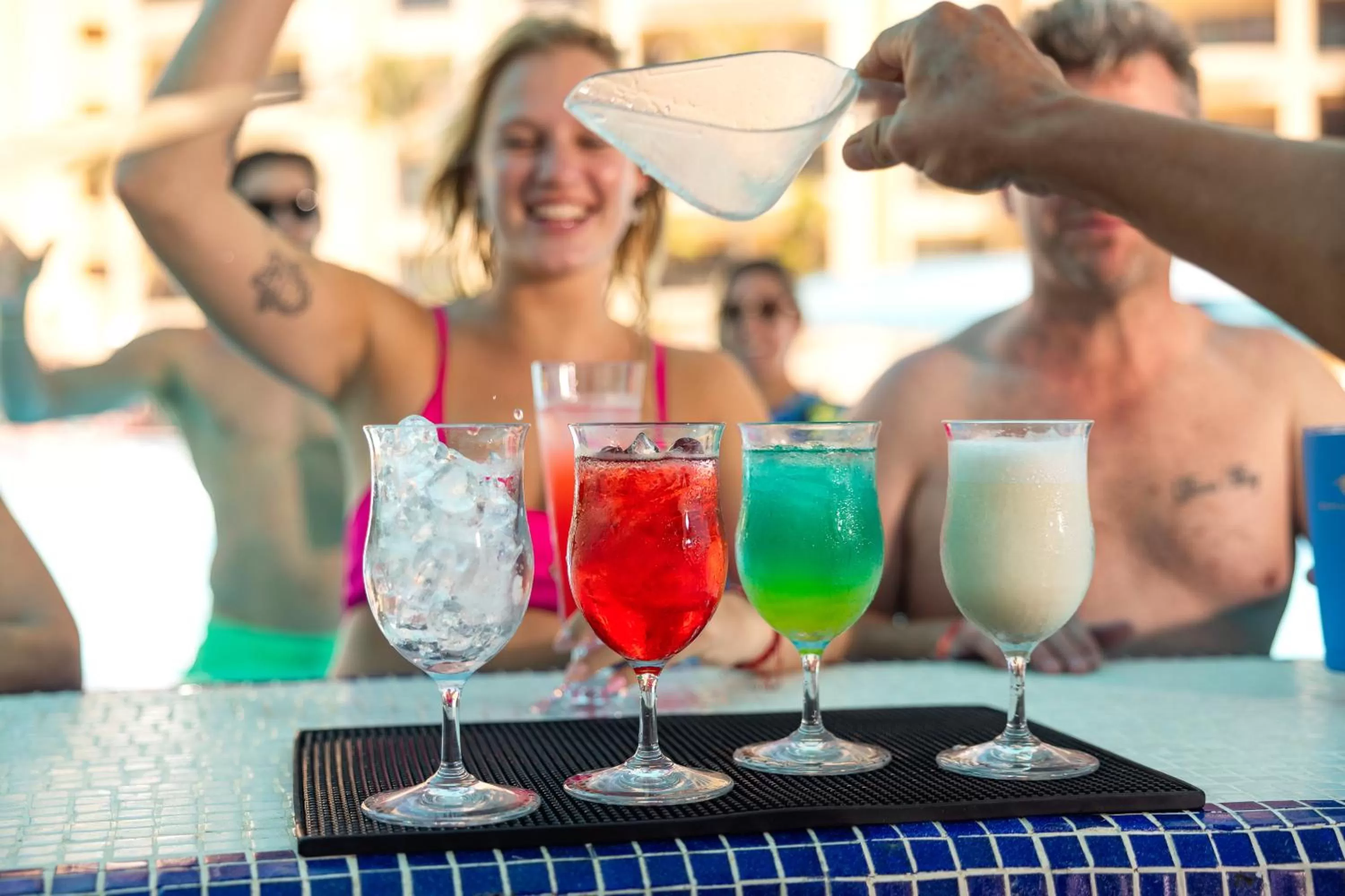 Lounge or bar in The Royal Sands Resort & Spa