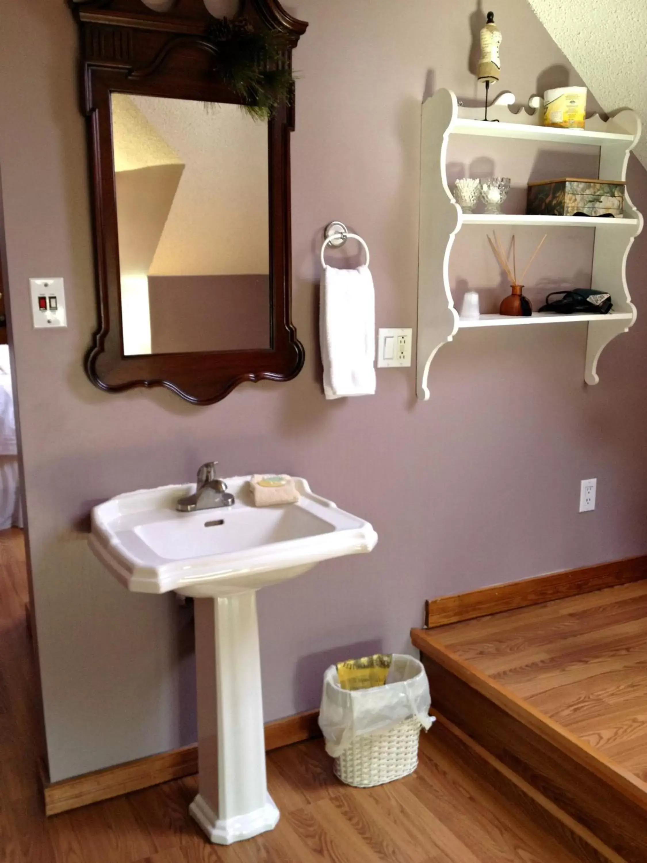 Bathroom in The Inn at Ragged Edge