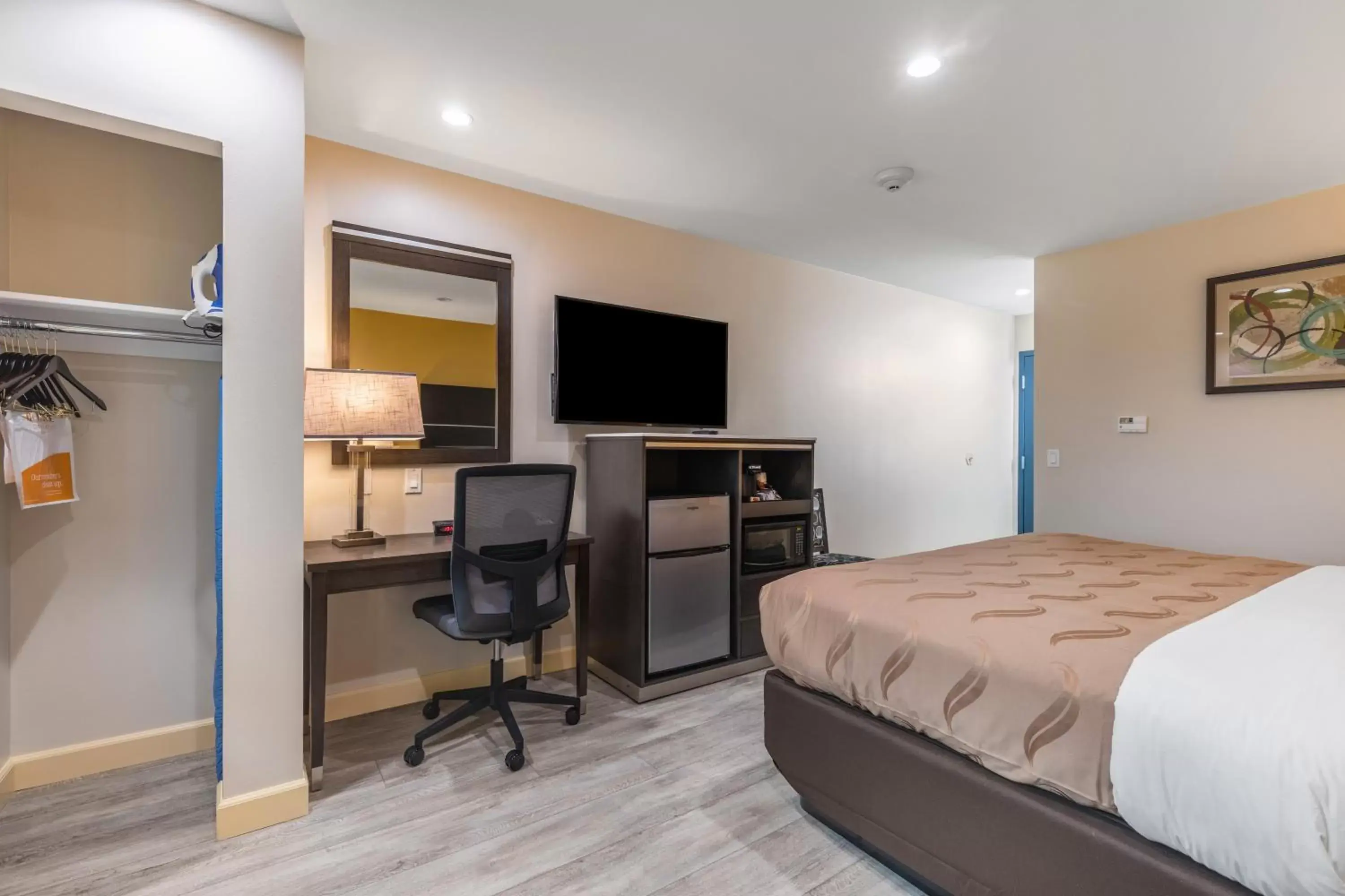 Bed in Quality Inn Banning I-10 Bed in Quality Inn Banning I-10