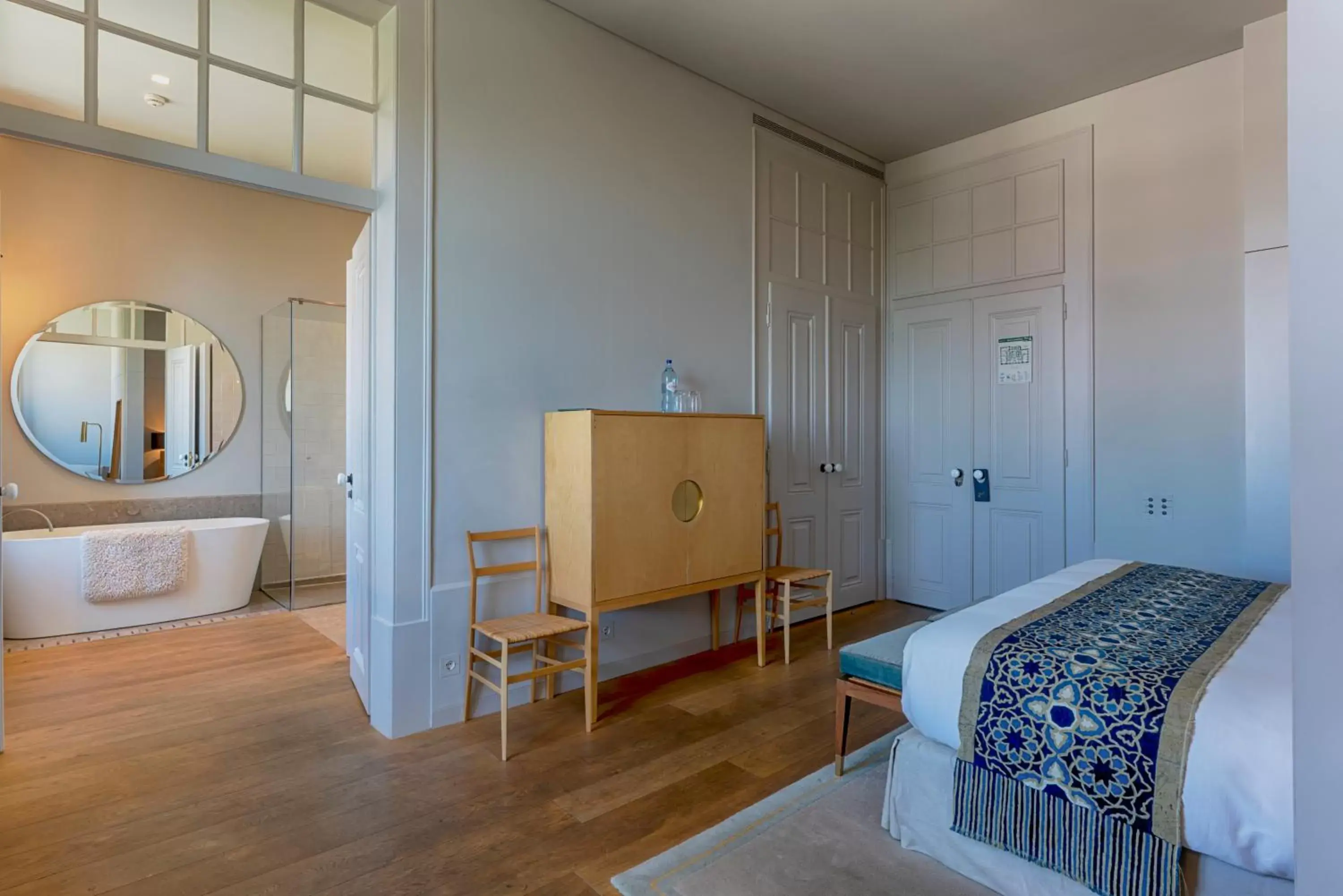 Bathroom, Bed in Verride Palácio Santa Catarina
