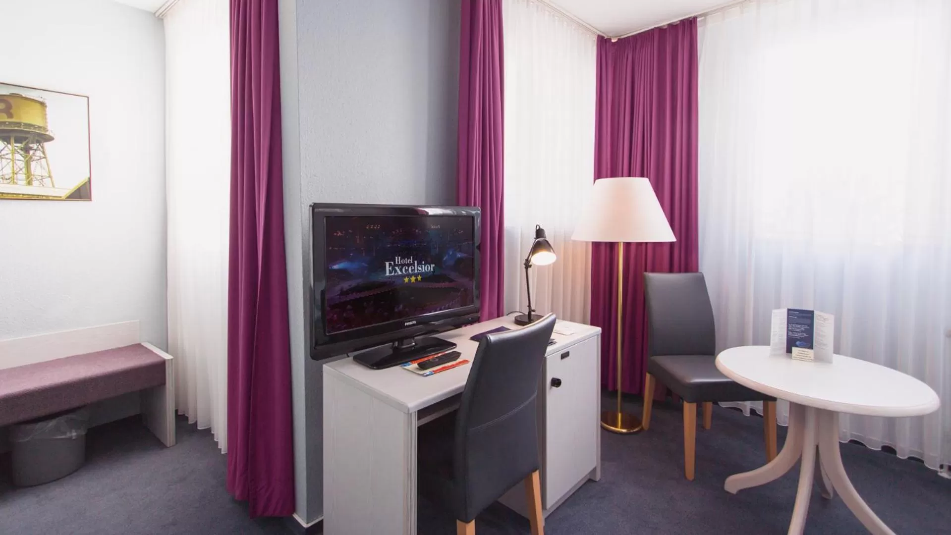 TV and multimedia in Excelsior Bochum