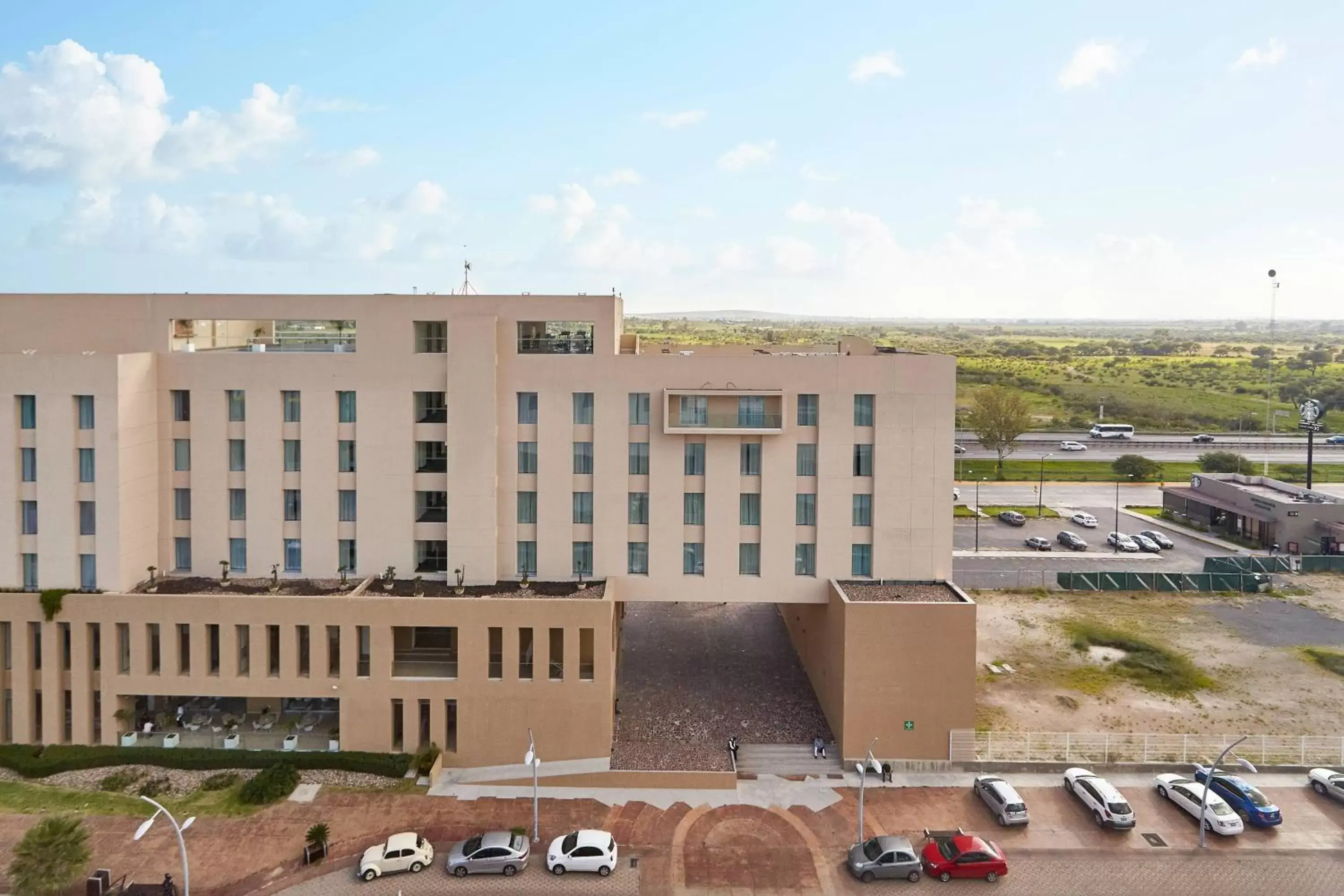 Photo of the whole room, Property Building in Fairfield Inn & Suites Silao Guanajuato Airport