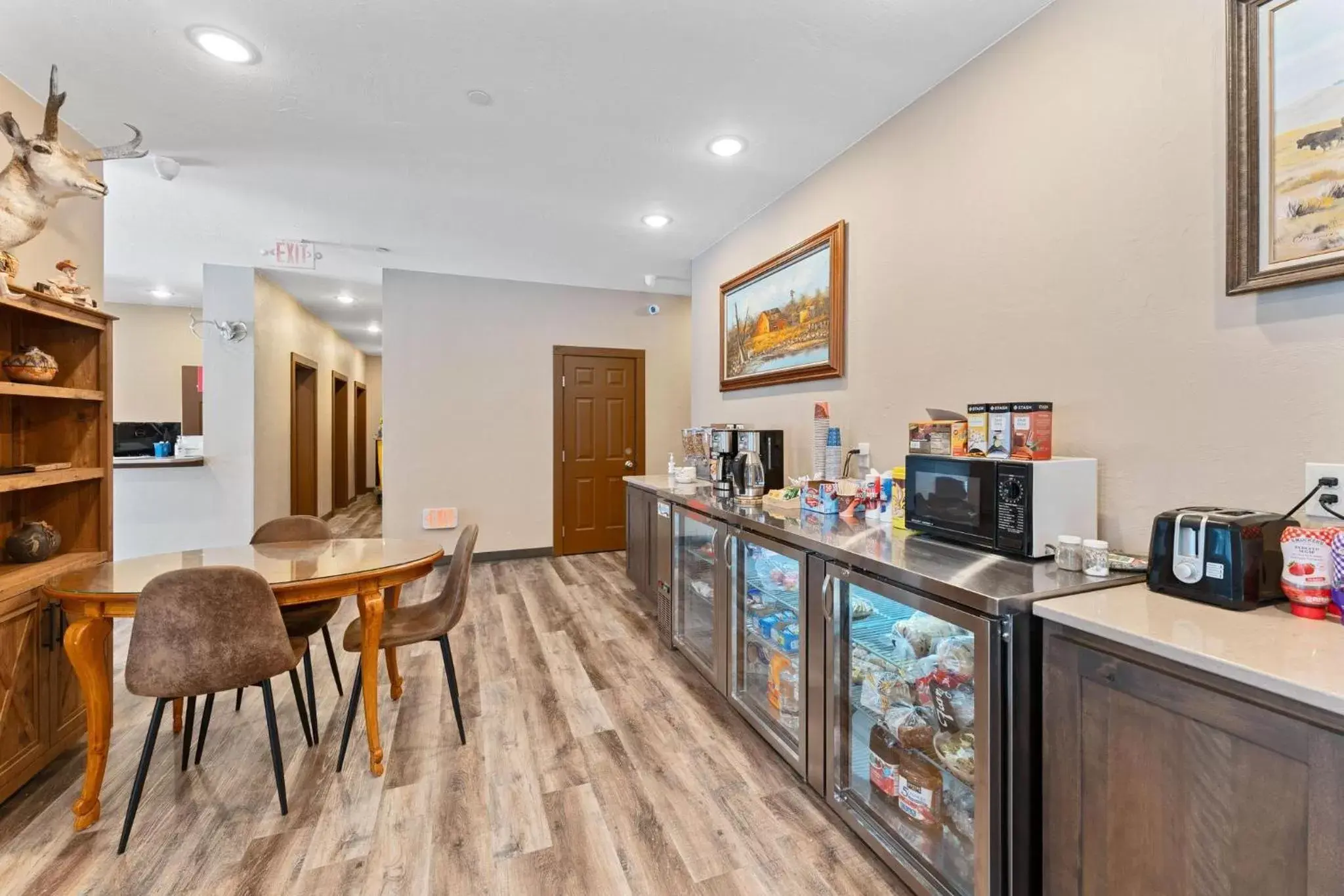 Breakfast in Wagon Wheel Hotel Breakfast in Wagon Wheel Hotel