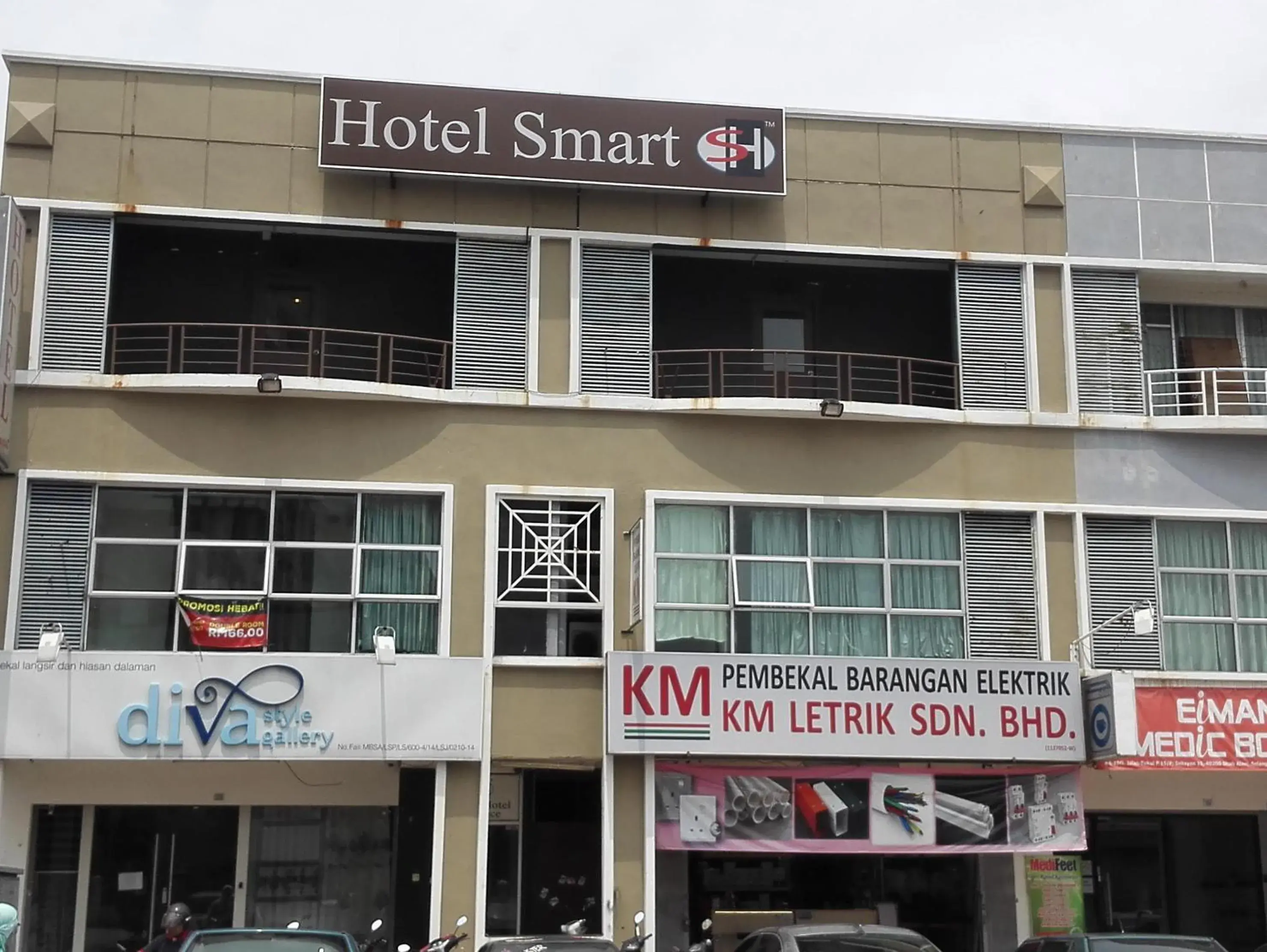 Property Building in Smart Hotel Shah Alam Seksyen 15