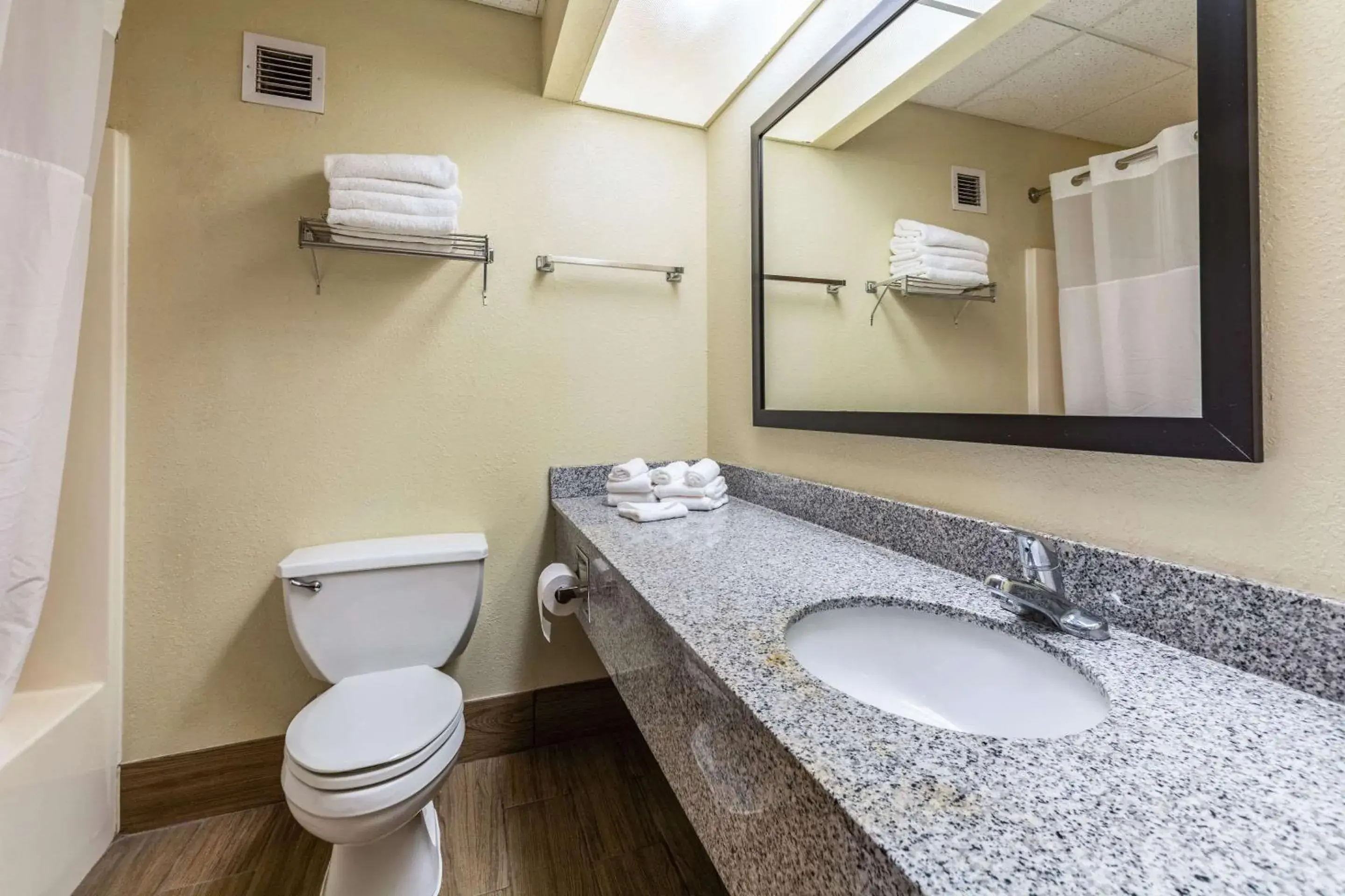 Bathroom in Quality Inn & Suites Southport