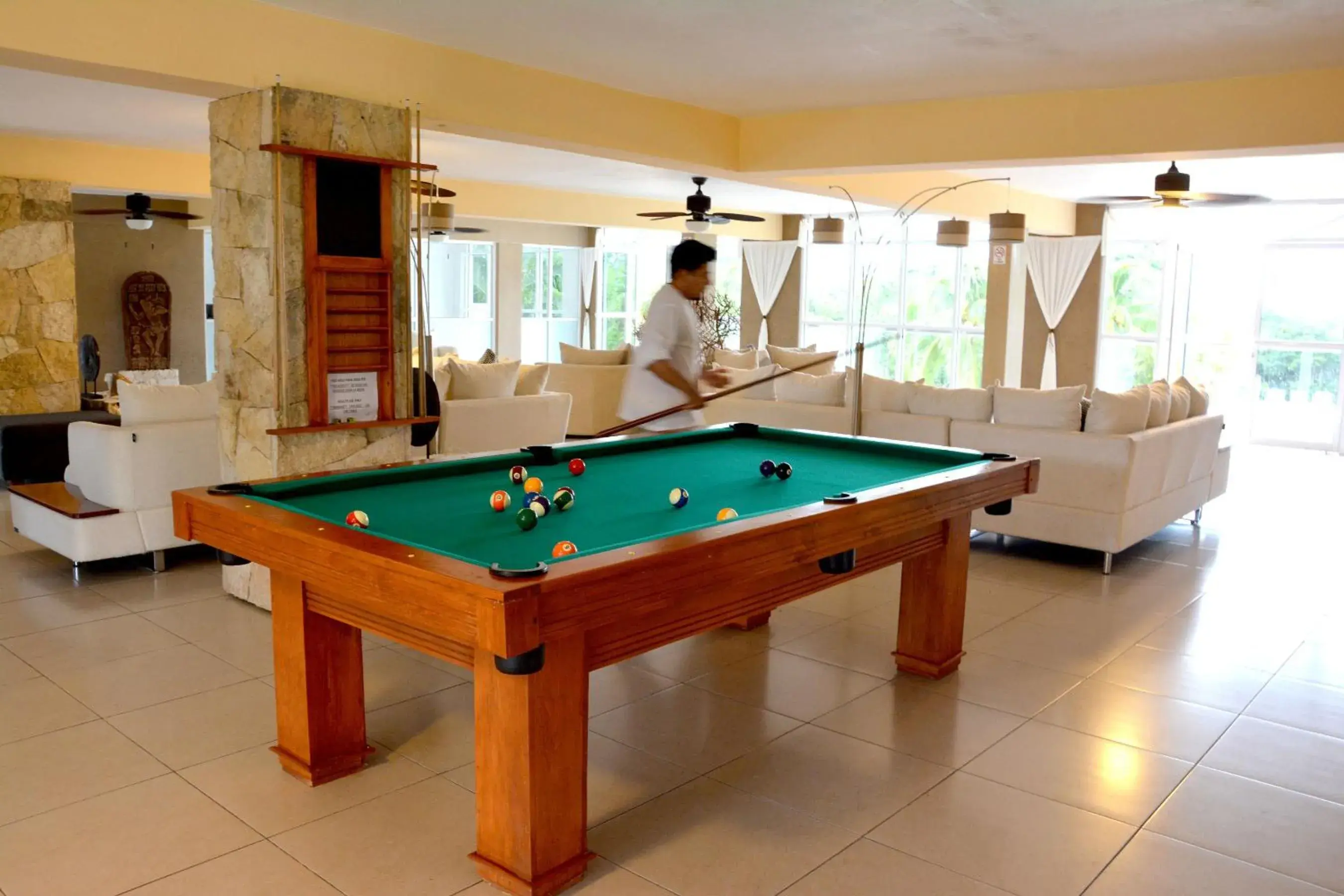 Billiard, Billiards in Uxmal Resort Maya