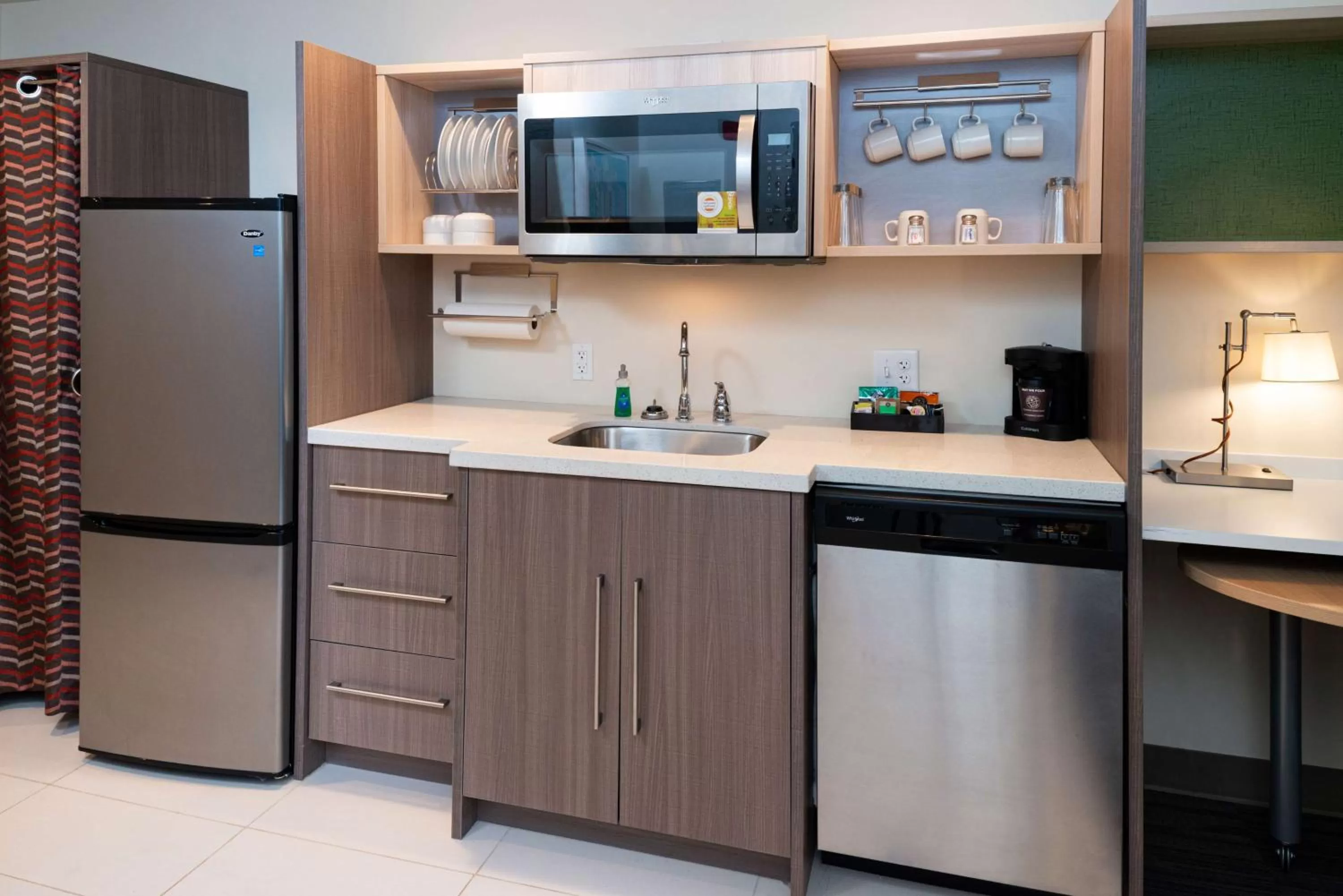 Kitchen or kitchenette in Home2 Suites By Hilton Charlotte Mooresville, Nc