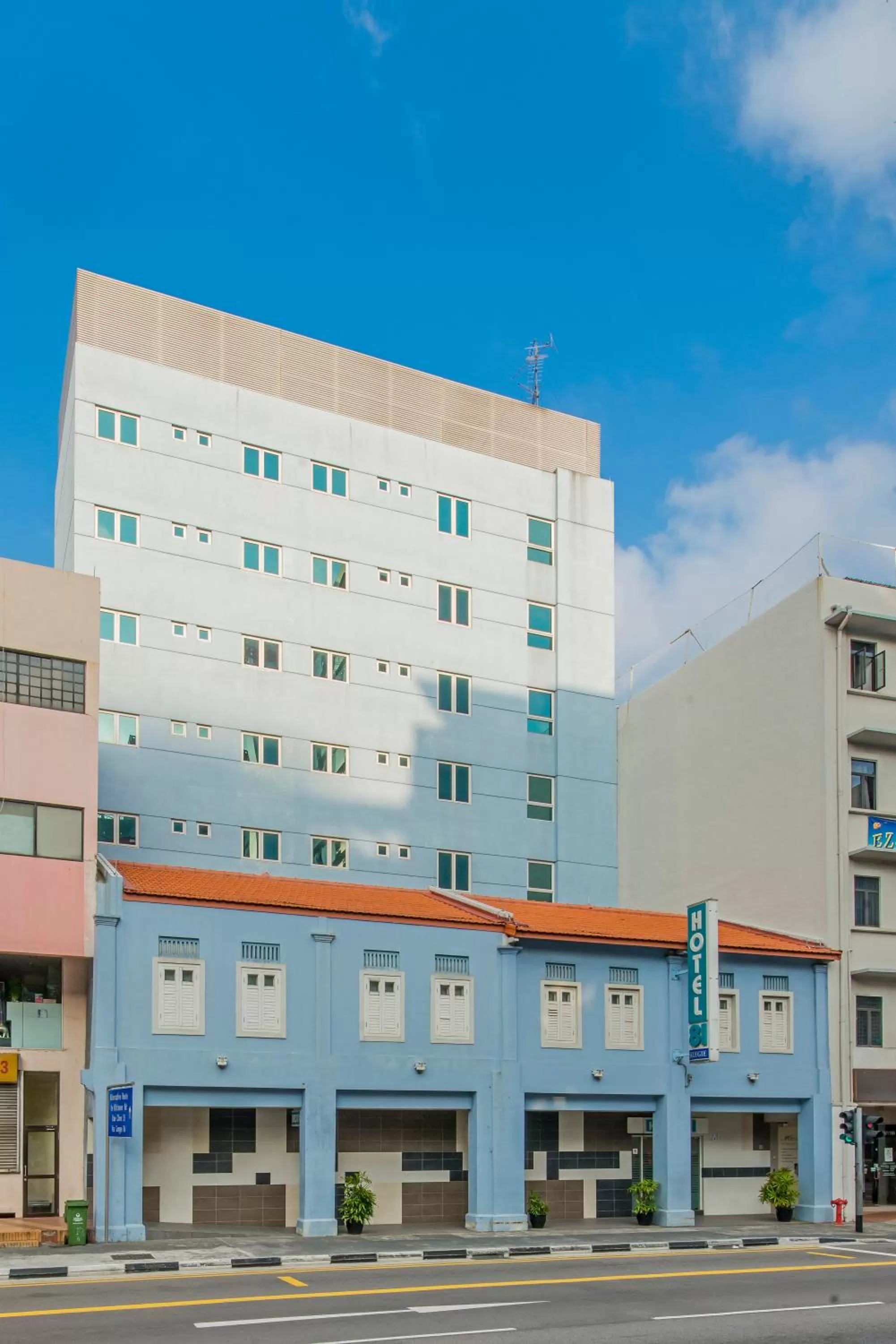 Facade/entrance in Hotel 81 Selegie