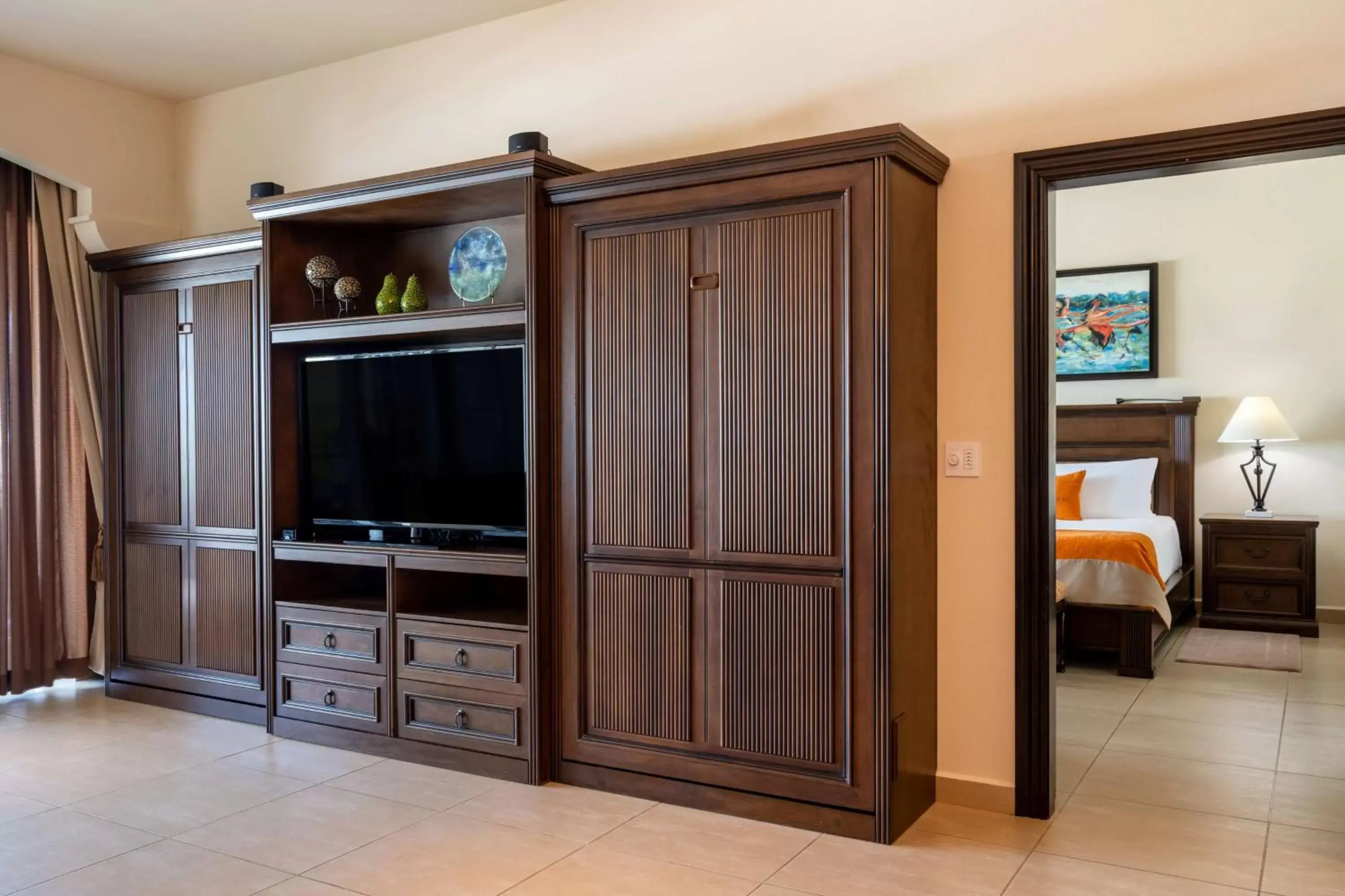 Bed, TV/Entertainment Center in Grand Residences Riviera Cancun, All Inclusive