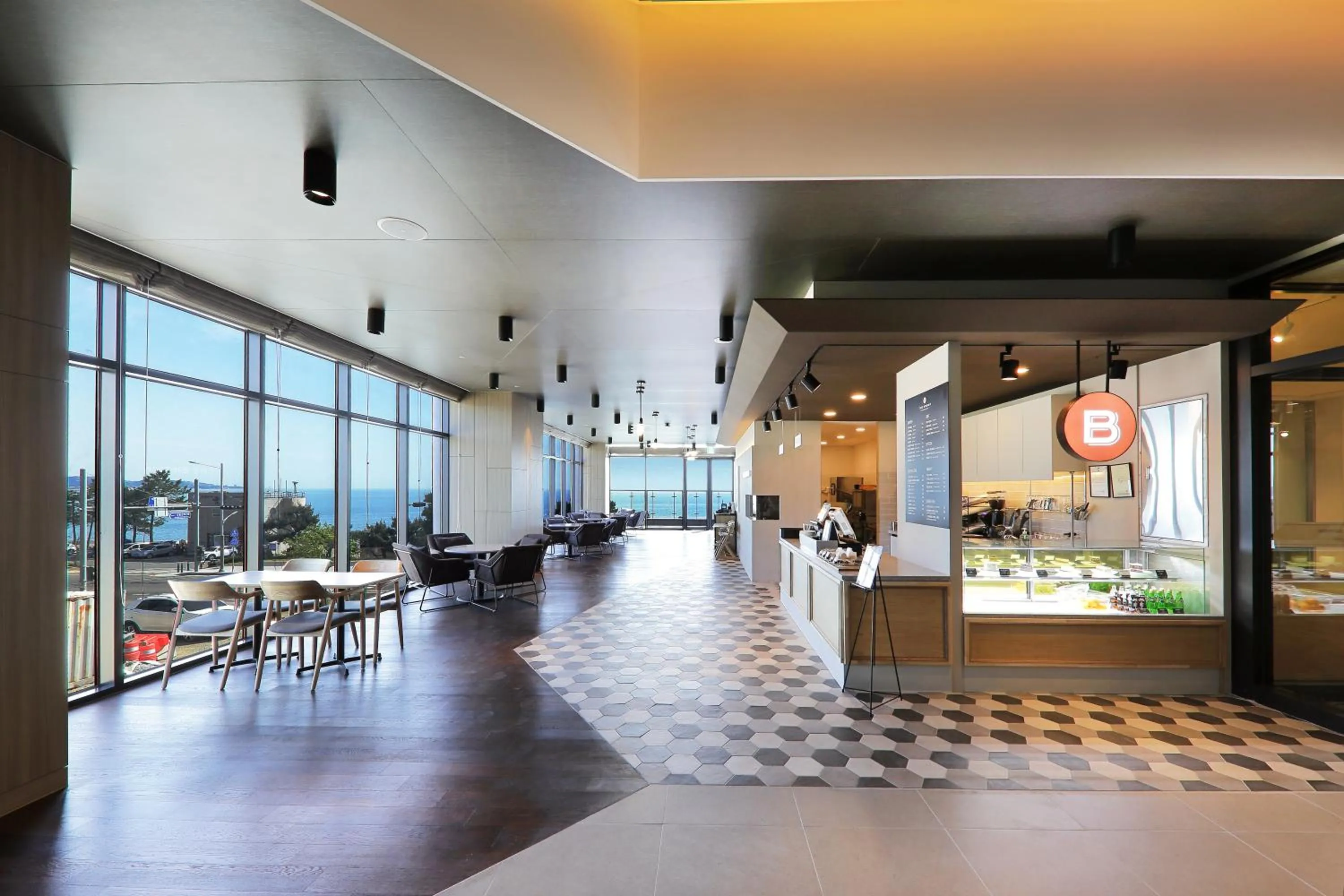 Restaurant/places to eat in Mercure Ambassador Ulsan