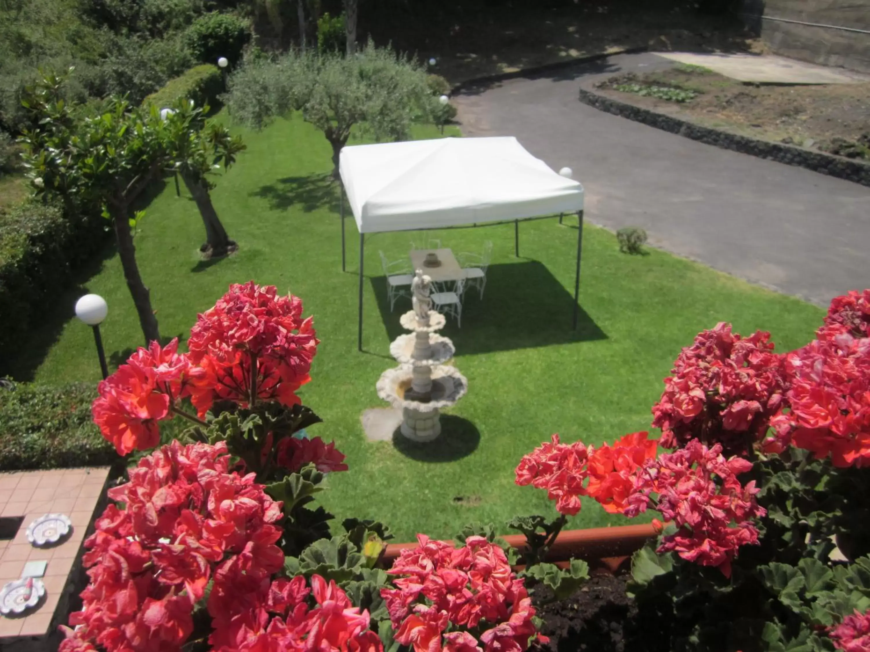 Patio, Garden in B&B BOUTIQUE DI CHARME "ETNA-RELAX-NATURA"