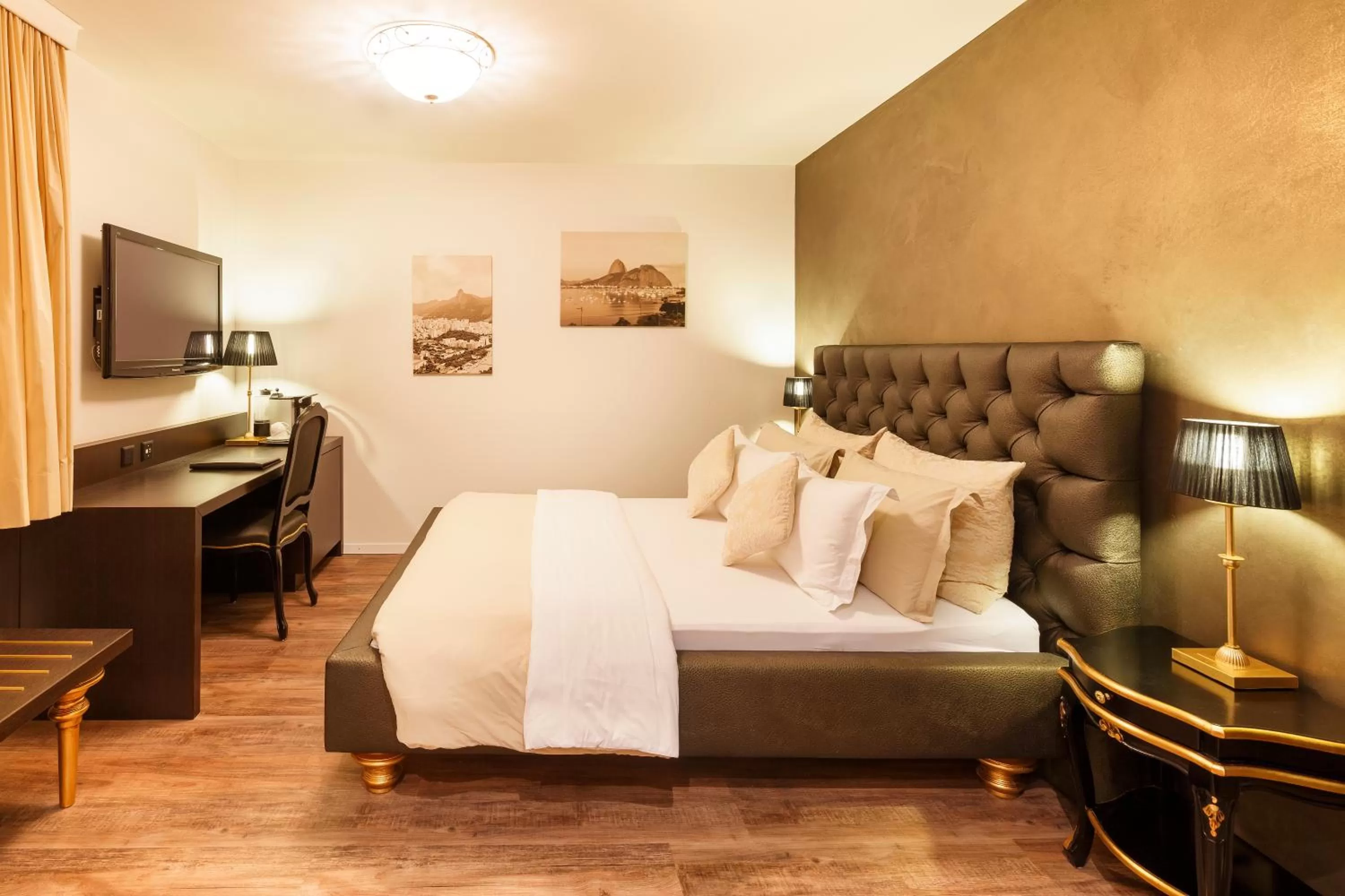 Bed in Business Hotel First