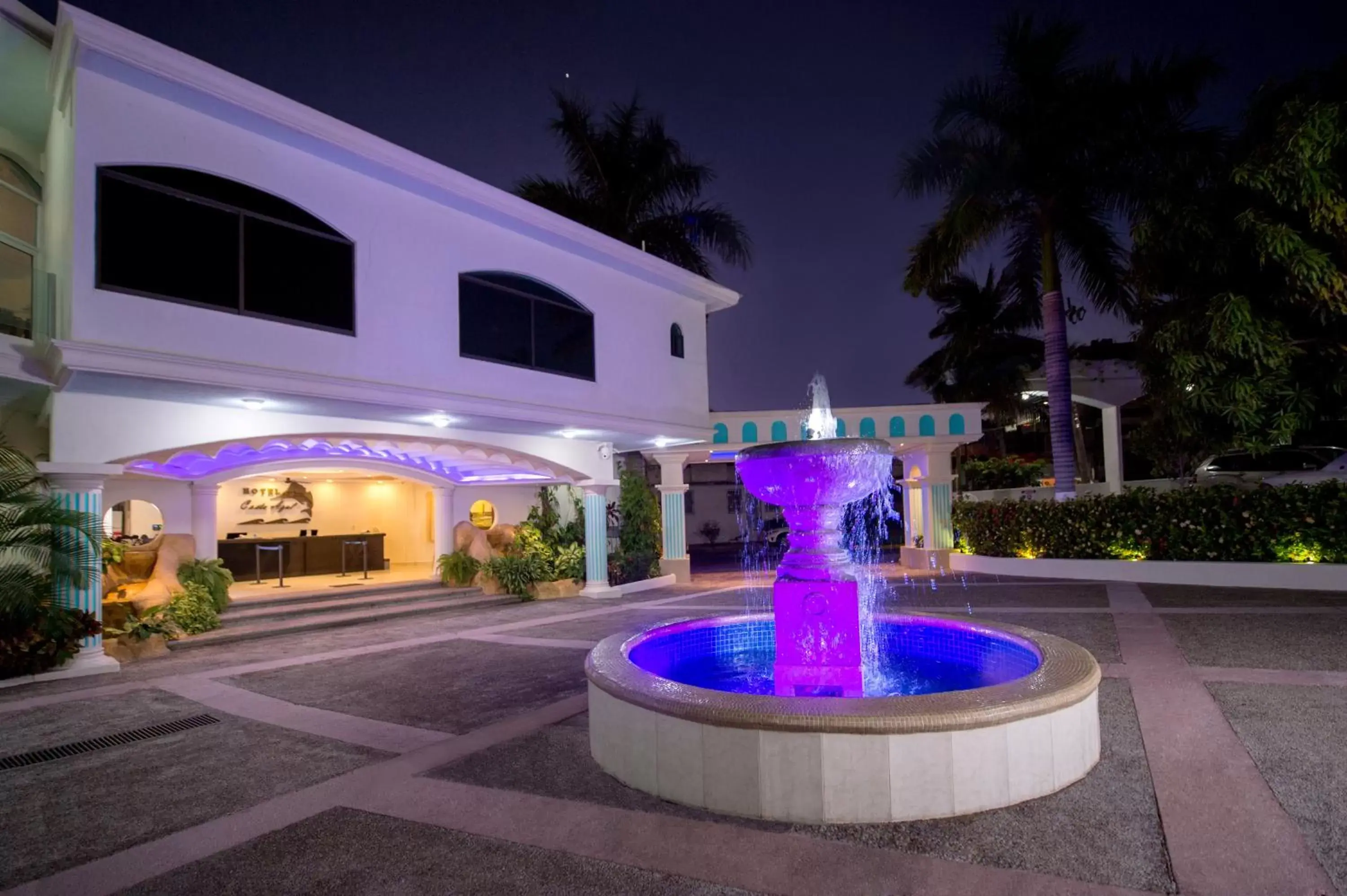 Facade/entrance, Swimming Pool in Hotel Costa Azul
