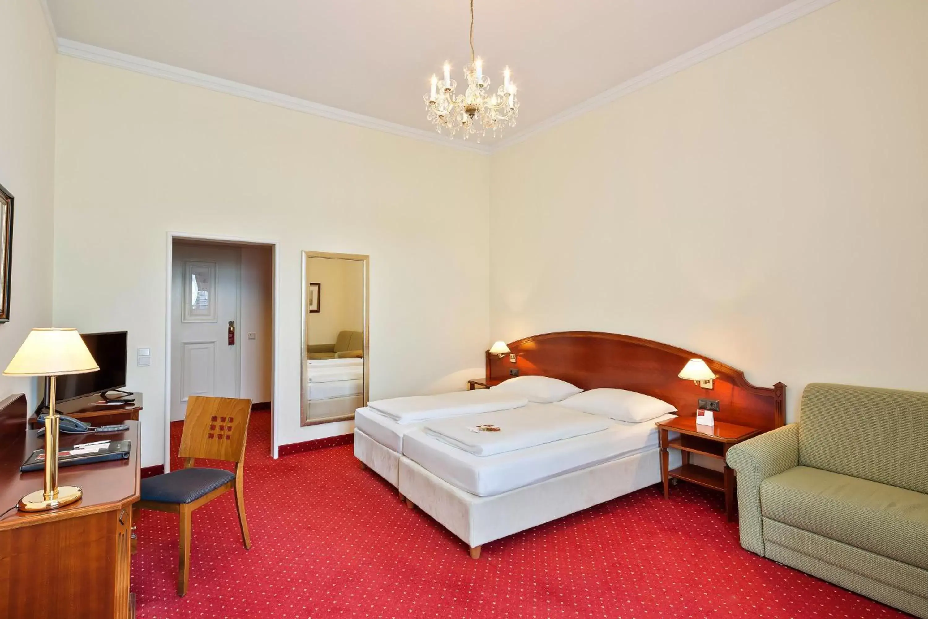 Bed in Austria Trend Hotel Schloss Wilhelminenberg Wien