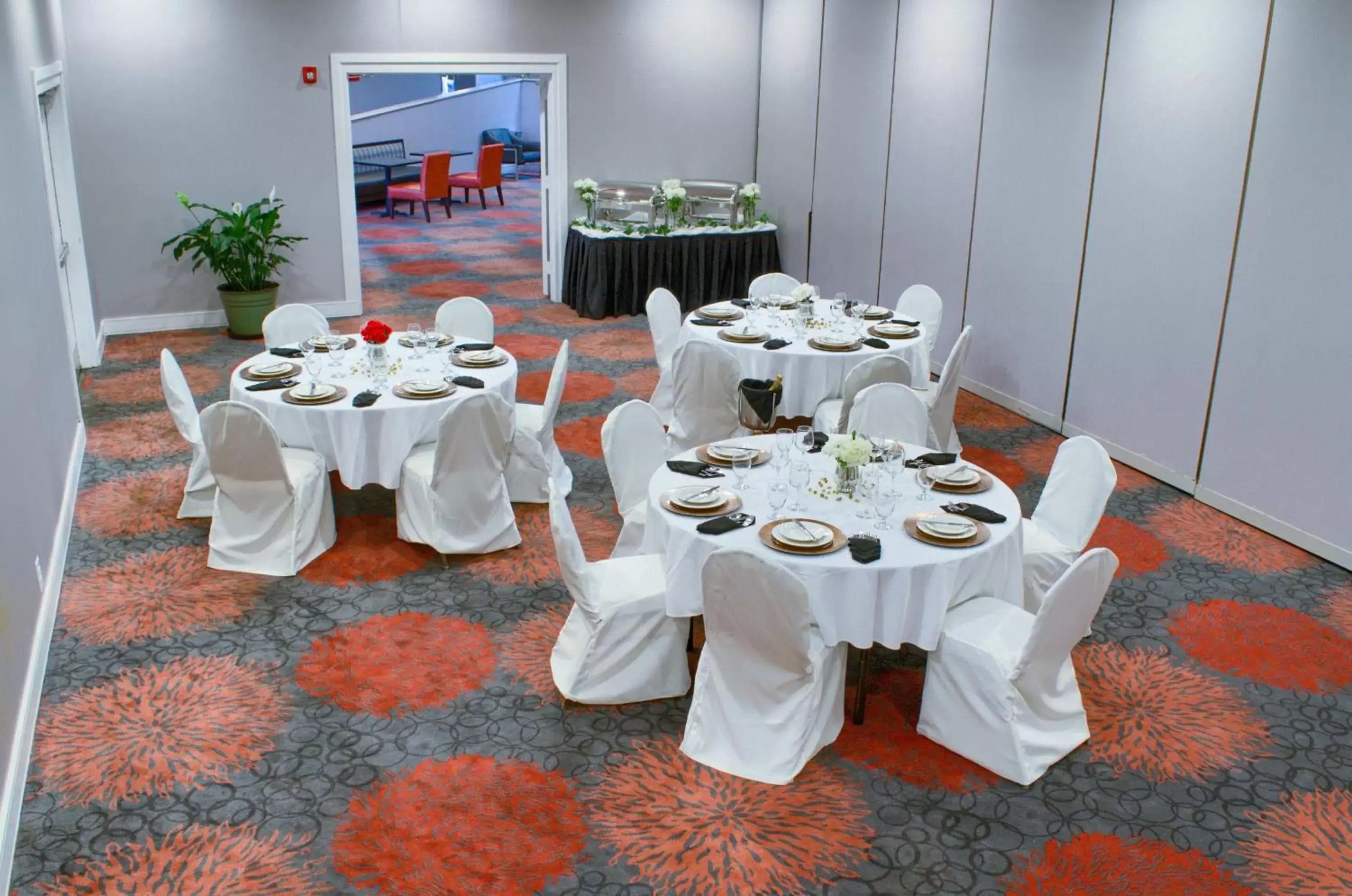 Banquet/Function facilities, Restaurant/Places to Eat in Holiday Inn Mobile West I-10, an IHG Hotel