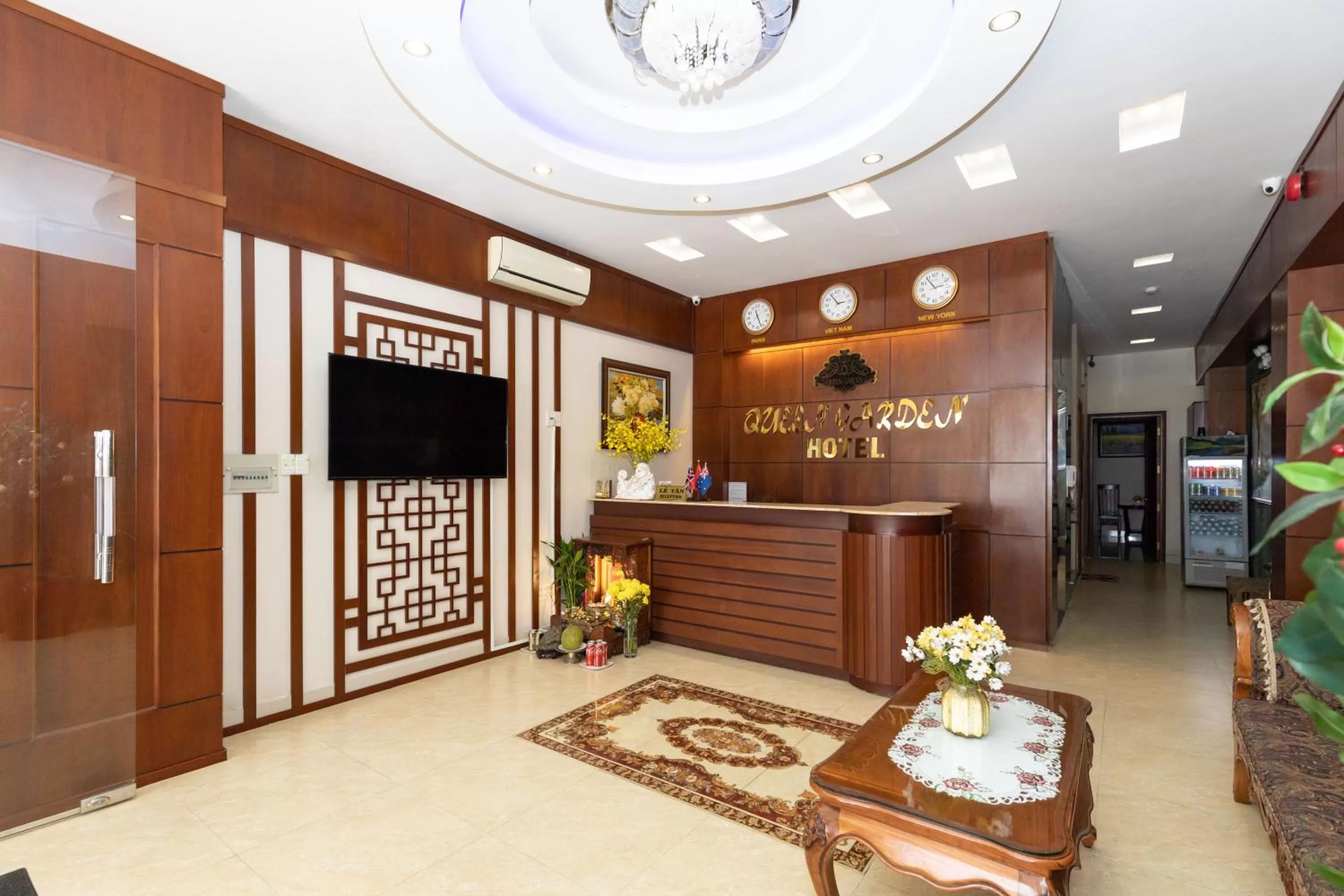 TV and multimedia in Queen Garden Hotel & Apartment