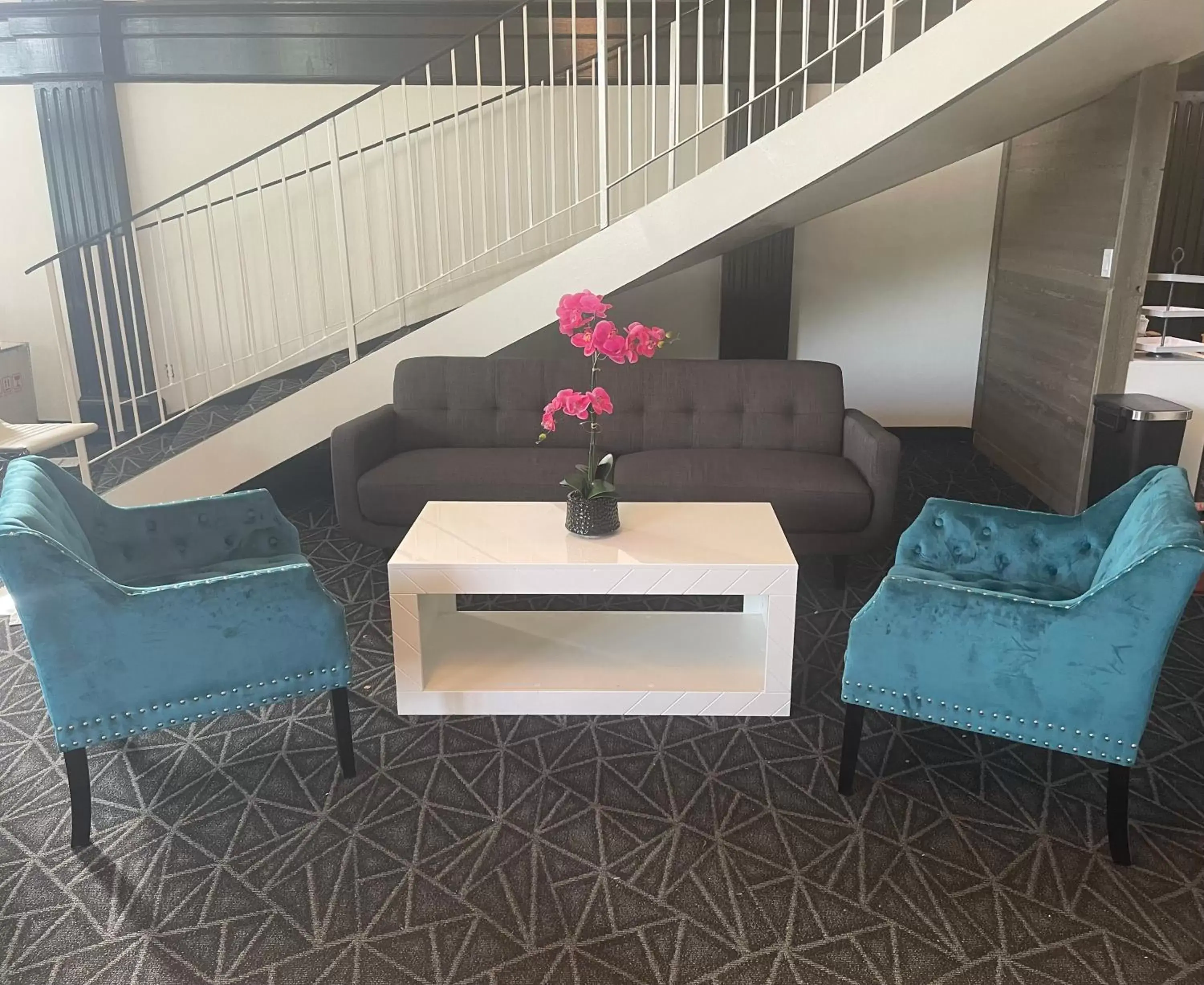 Lobby or reception in Days Inn by Wyndham Erie Lobby or reception in Days Inn by Wyndham Erie