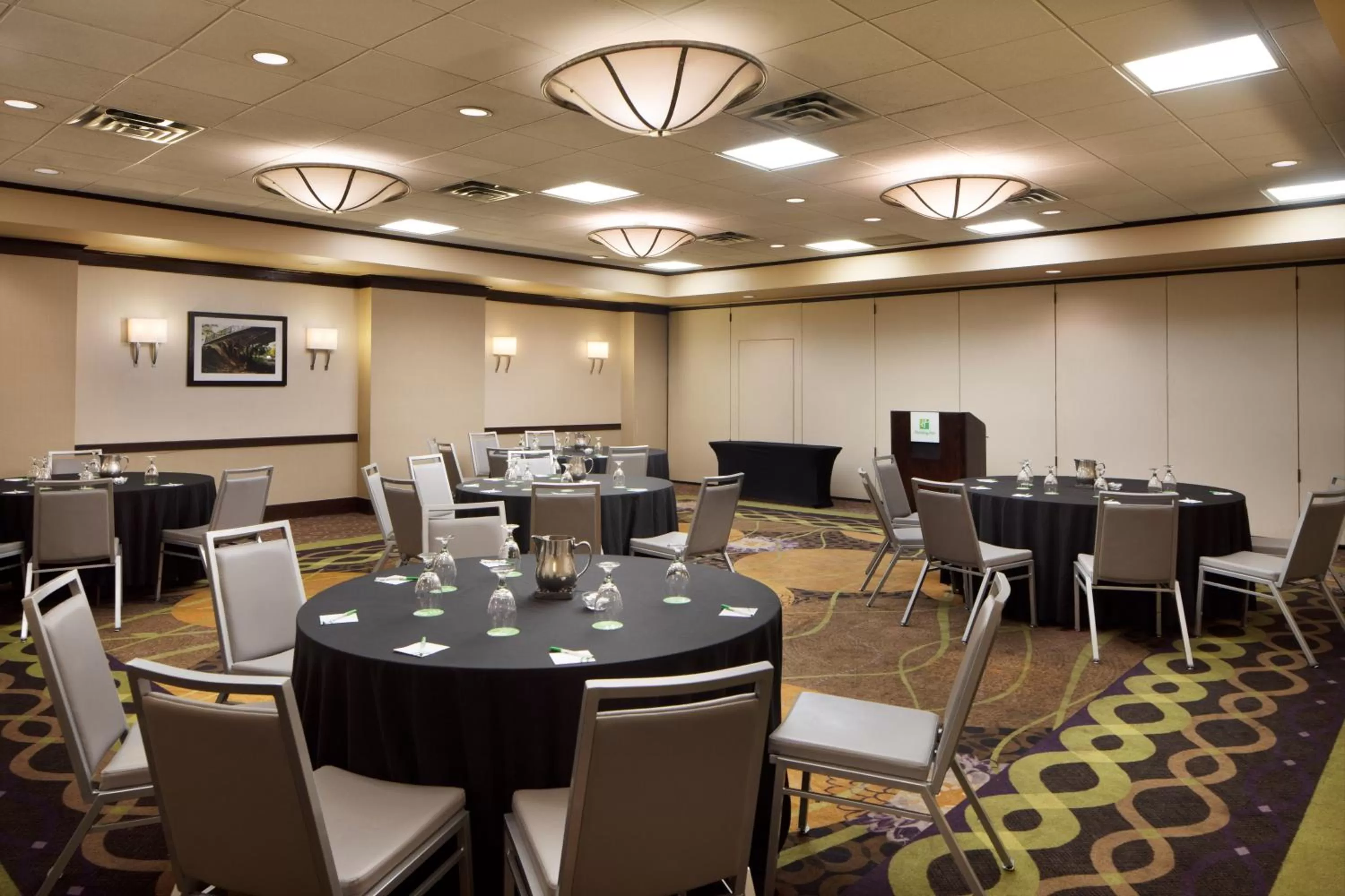 Banquet/Function facilities in Holiday Inn Clark - Newark by IHG