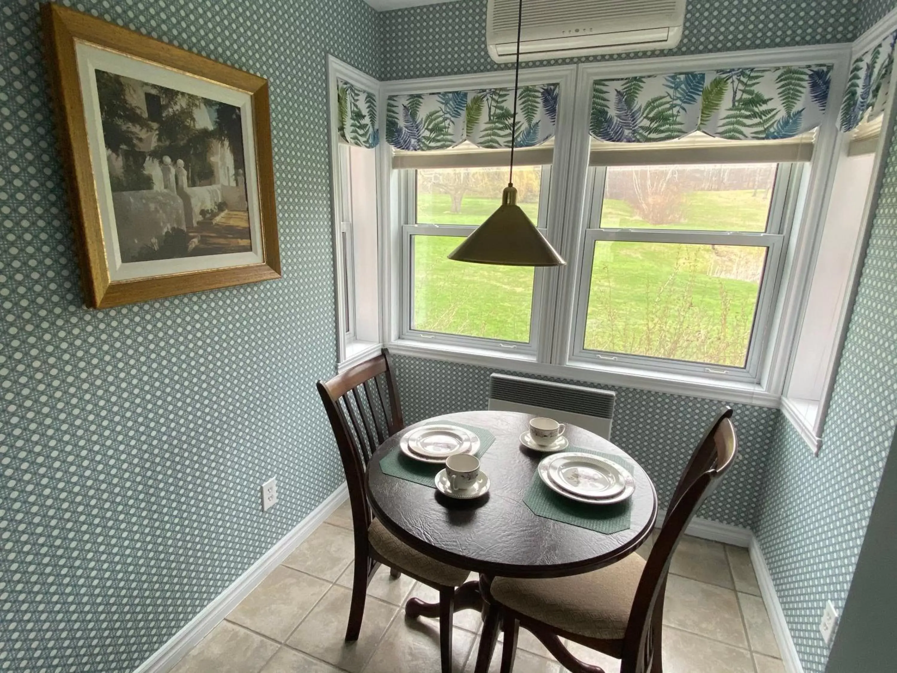 Dining Area in Auberge Le Tricorne