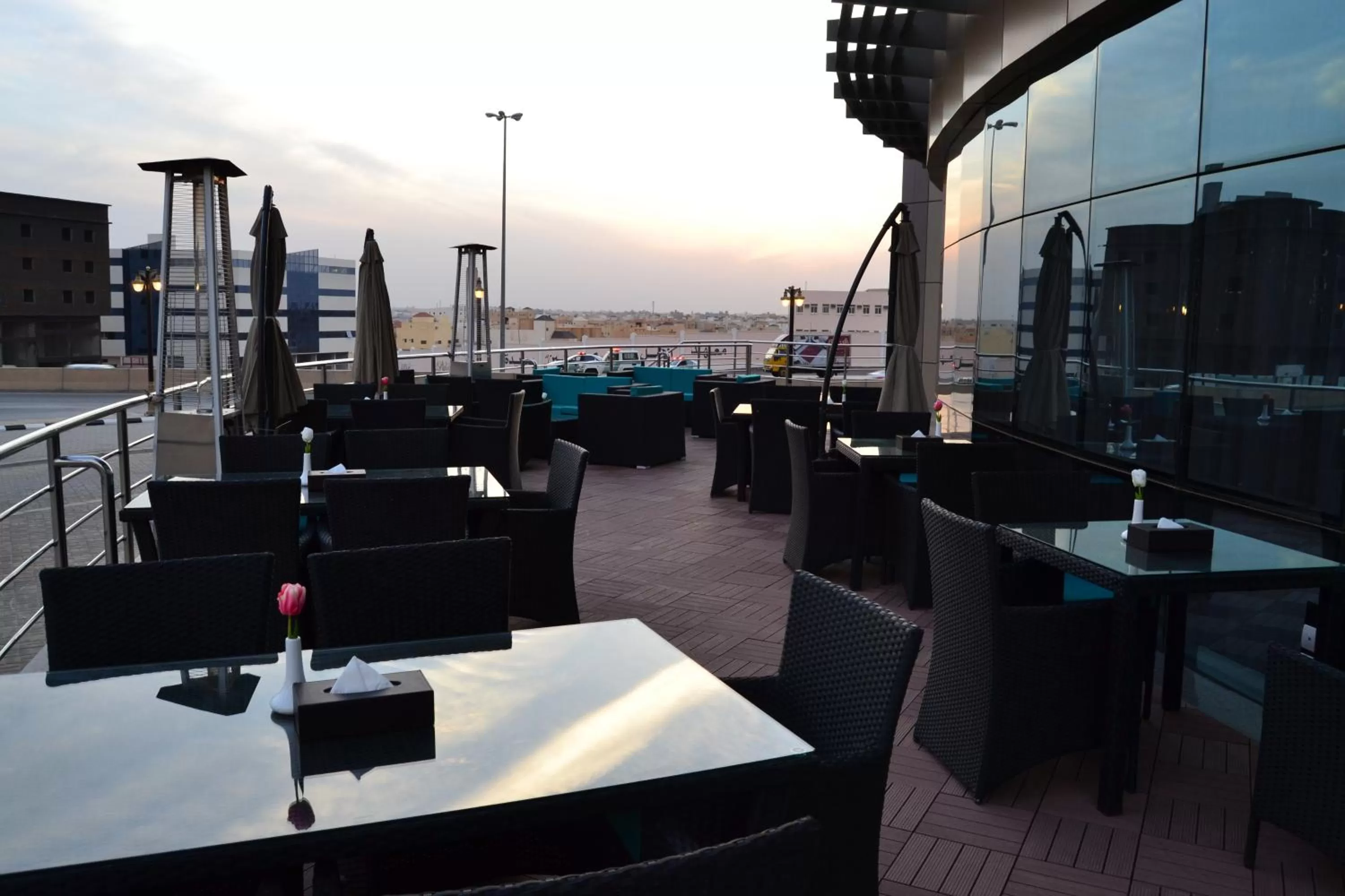 Restaurant/places to eat in Best Western Plus Buraidah