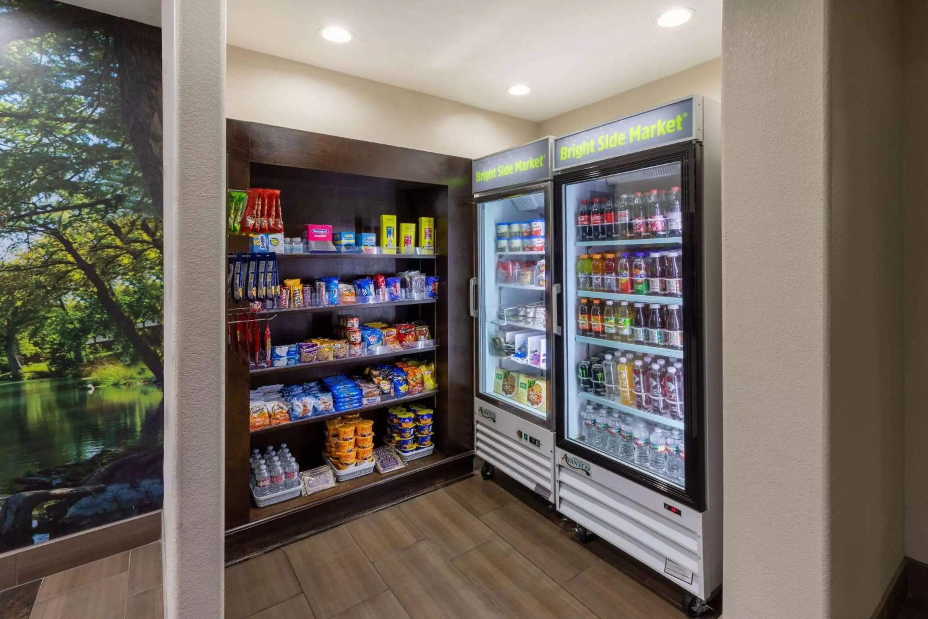 Food and drinks, Supermarket/Shops in La Quinta by Wyndham New Braunfels
