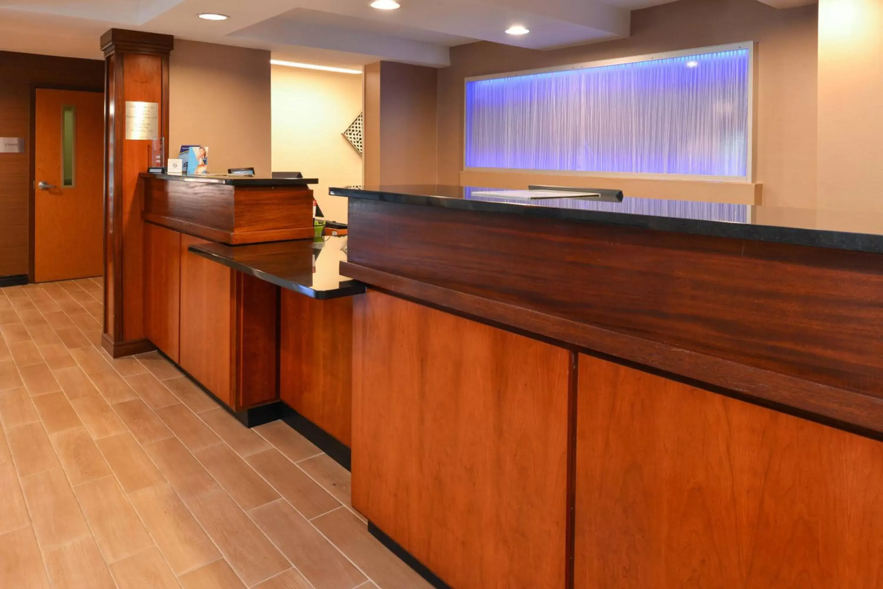 Lobby or reception, Lobby/Reception in Fairfield Inn & Suites by Marriott Lexington Georgetown/College Inn