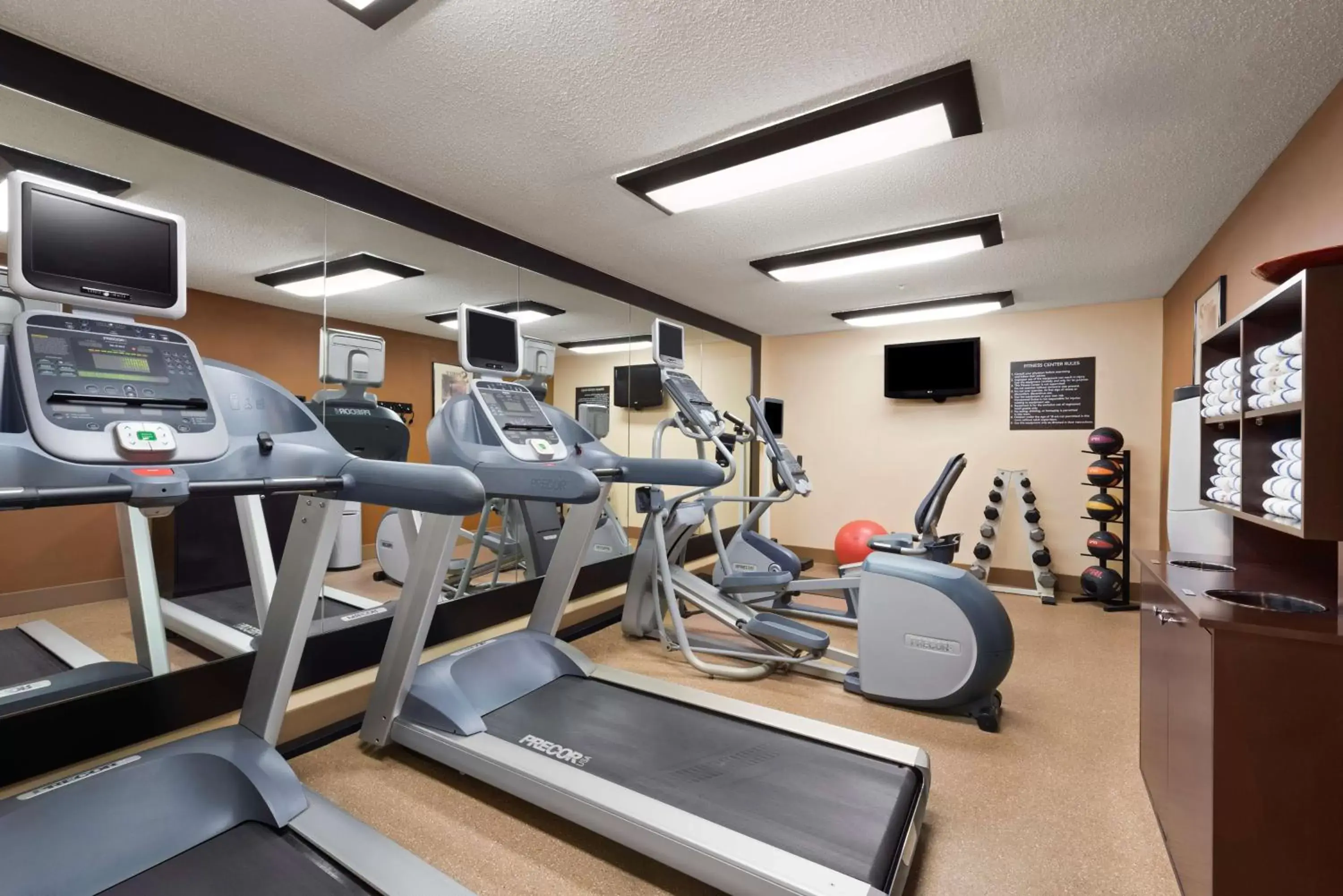 Fitness centre/facilities, Fitness Center/Facilities in Homewood Suites by Hilton Columbus-Hilliard