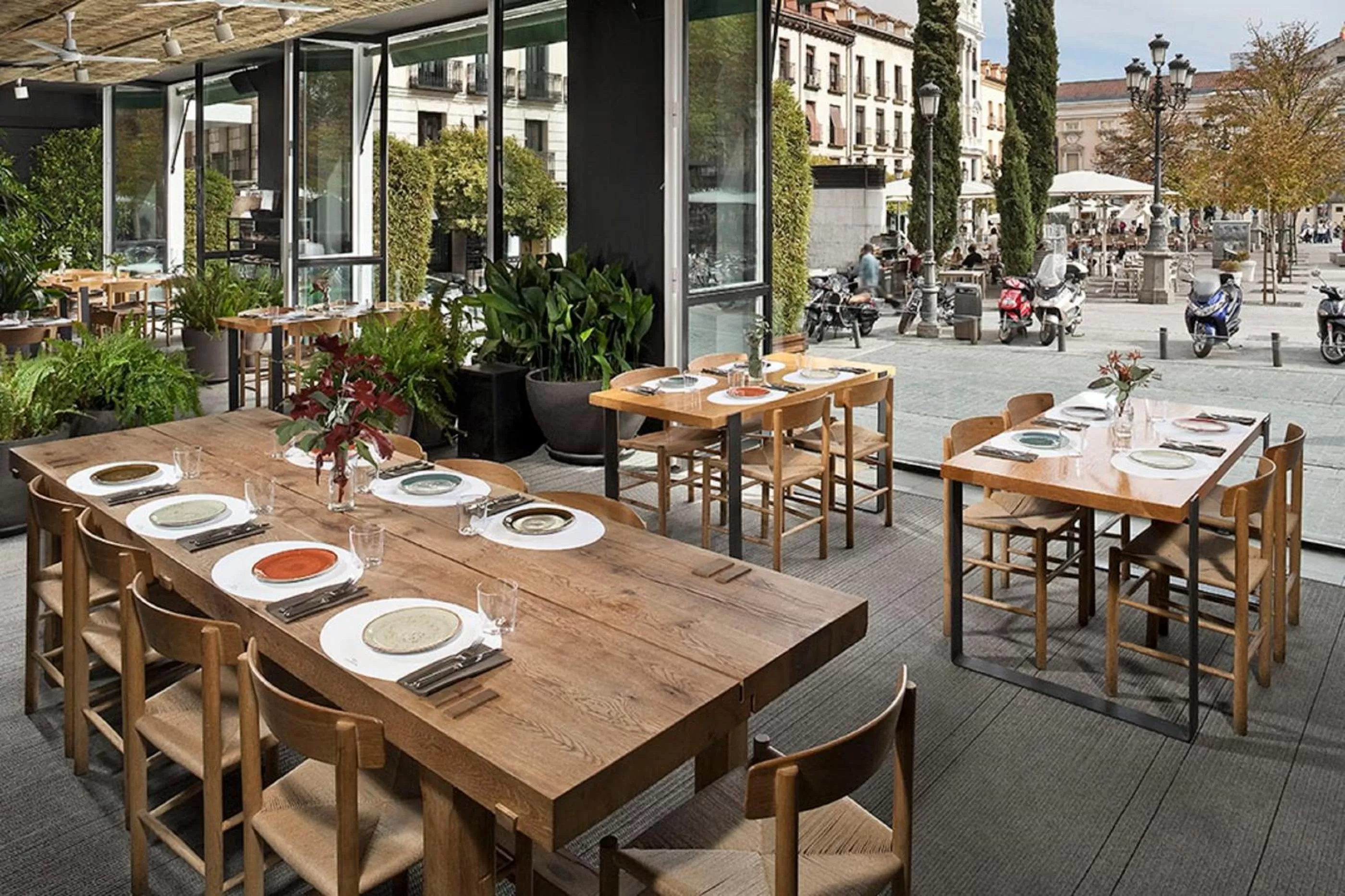 Food in ME Madrid Reina Victoria by Meliá