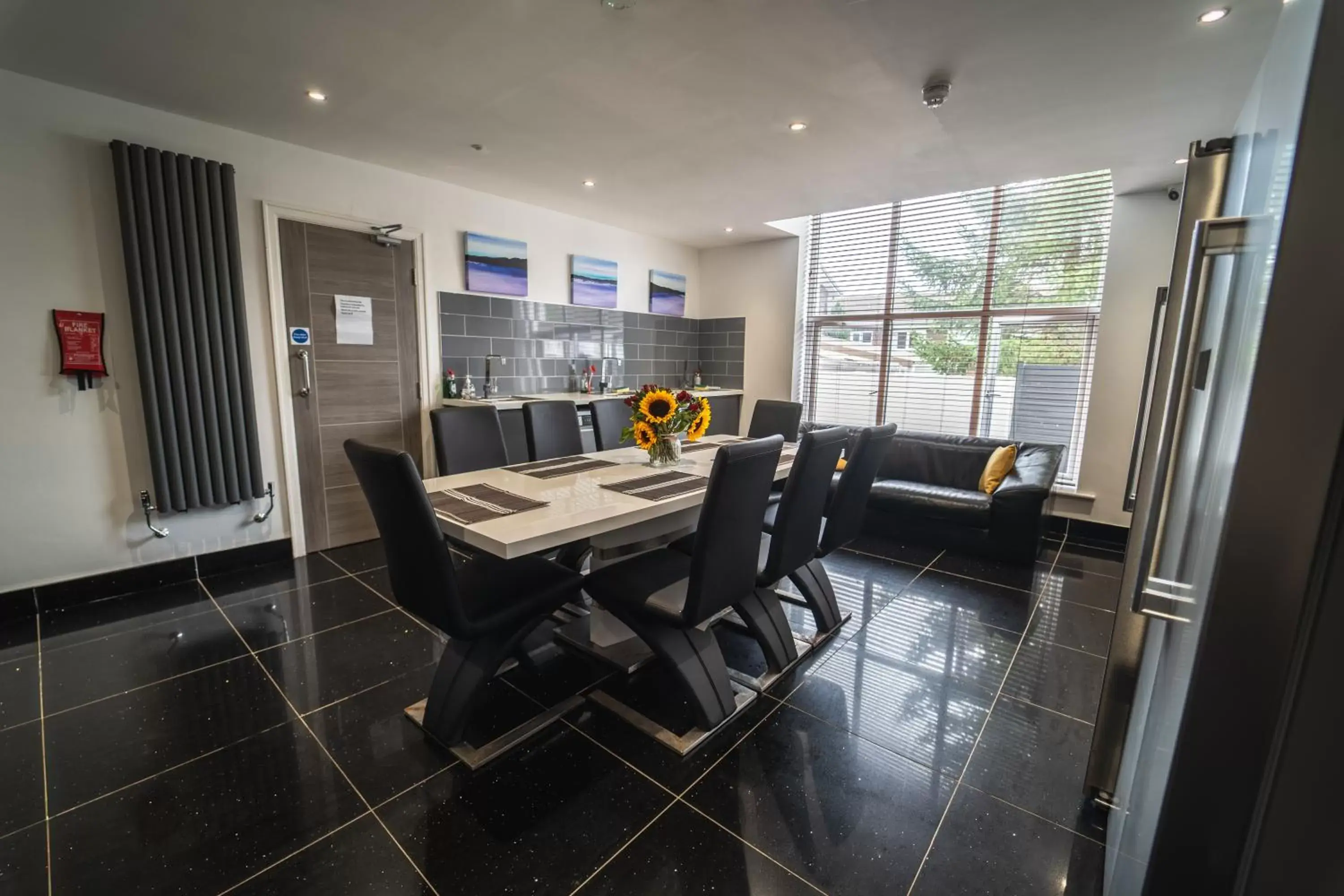 Communal lounge/ TV room, Dining Area in The Ashcroft Apartments